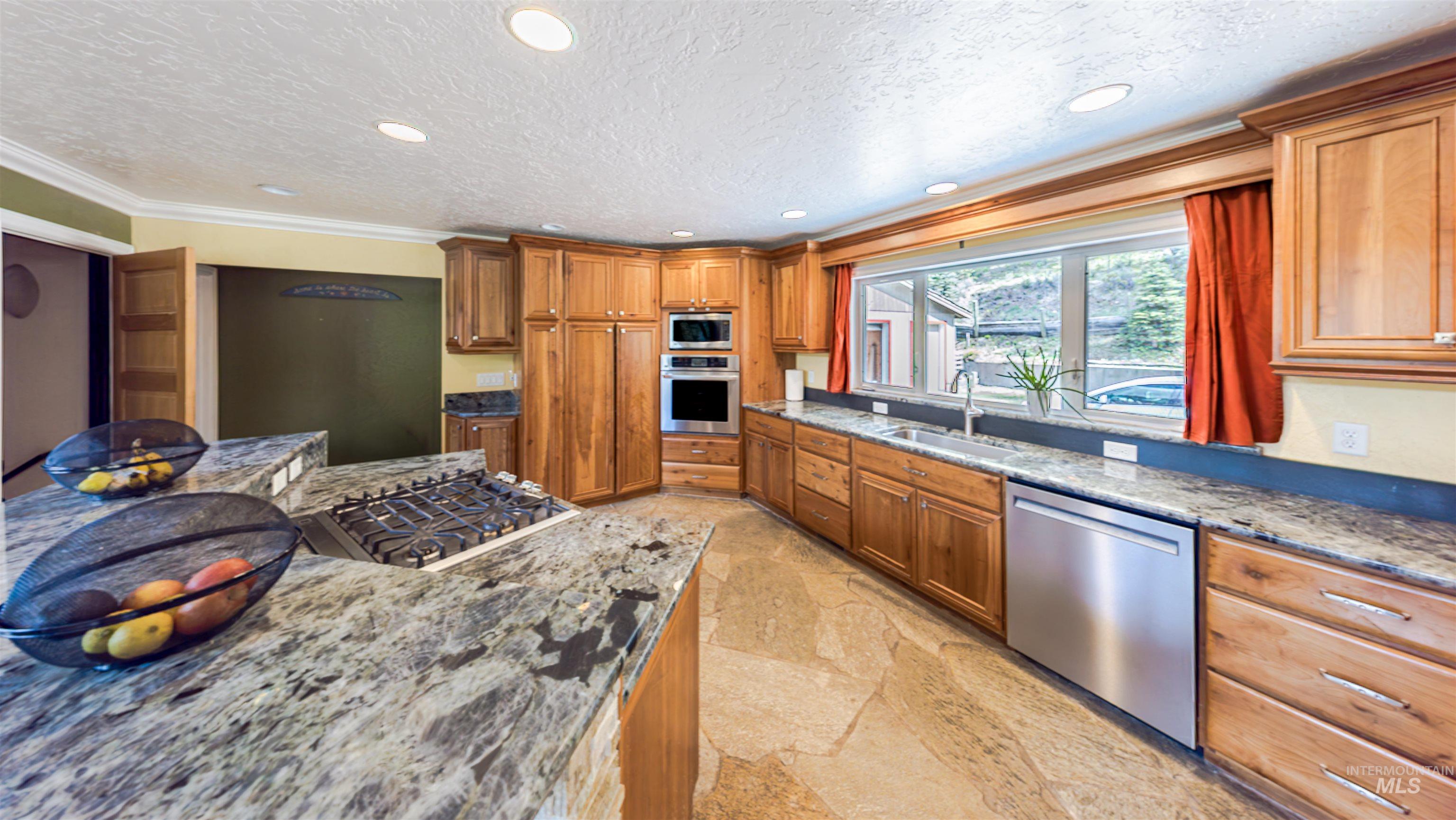 13 Brittany Lane, Garden Valley, Idaho 83622, 3 Bedrooms, 3.5 Bathrooms, Residential For Sale, Price $1,100,000, 98983827