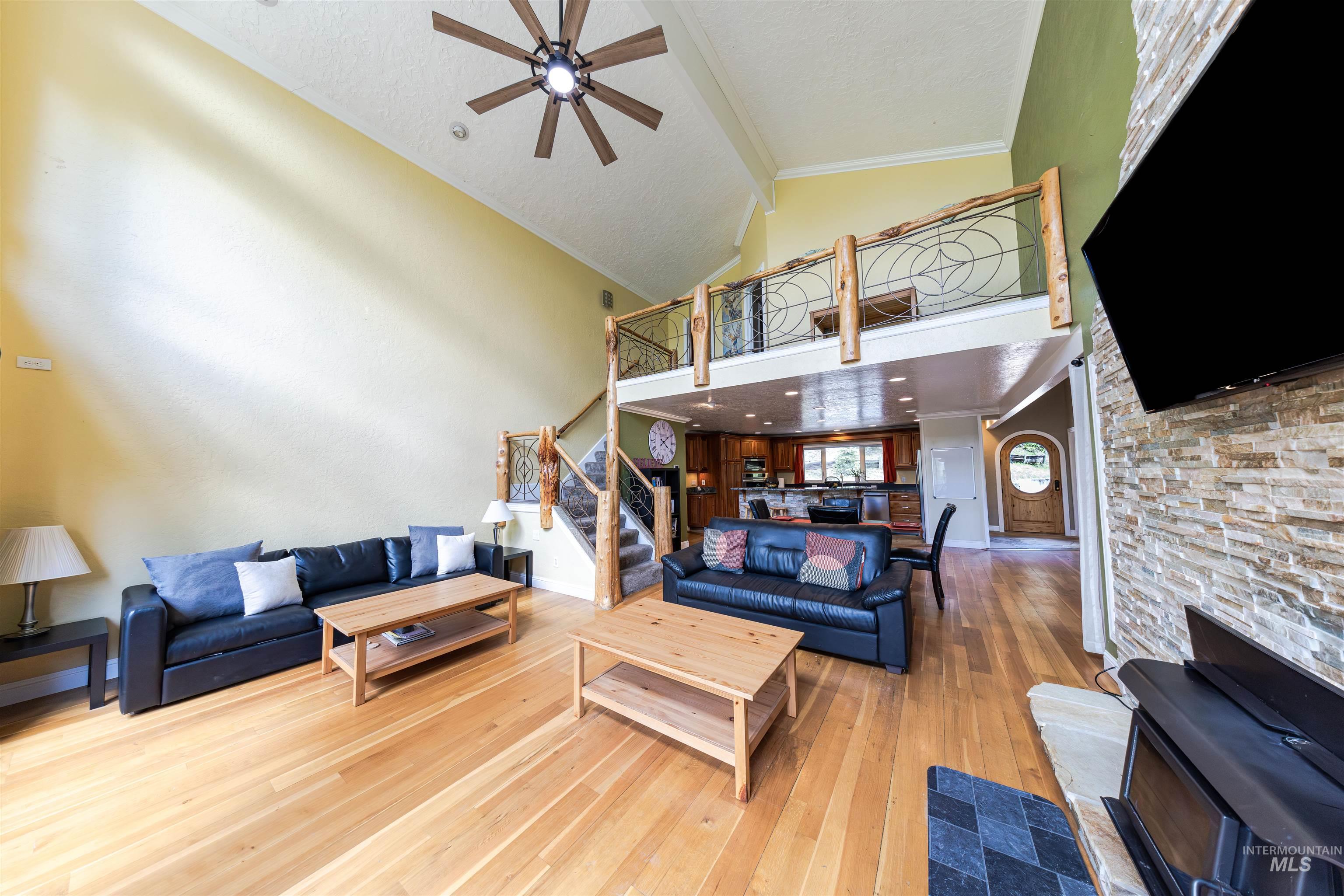 13 Brittany Lane, Garden Valley, Idaho 83622, 3 Bedrooms, 3.5 Bathrooms, Residential For Sale, Price $1,100,000, 98983827