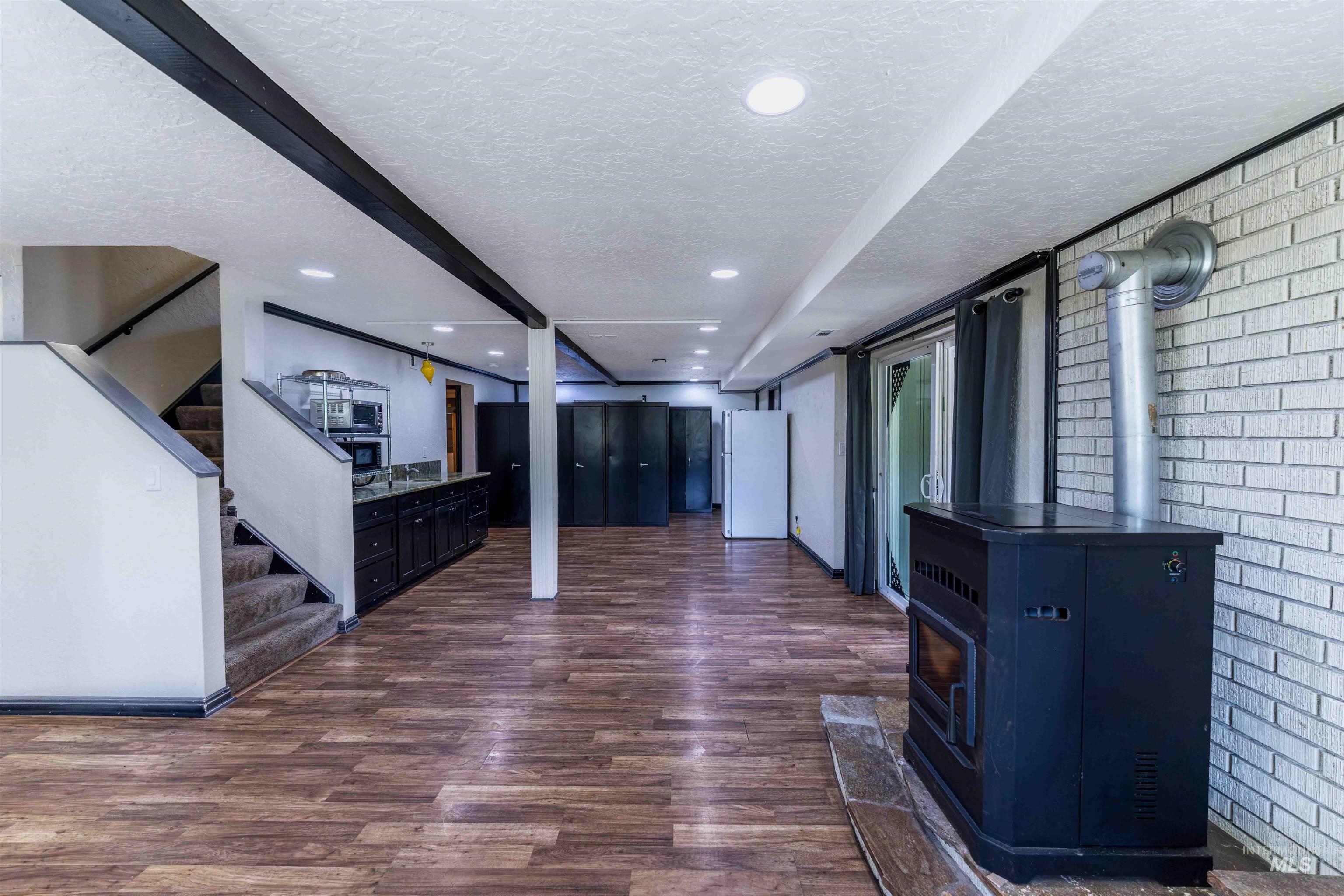 13 Brittany Lane, Garden Valley, Idaho 83622, 3 Bedrooms, 3.5 Bathrooms, Residential For Sale, Price $1,100,000, 98983827