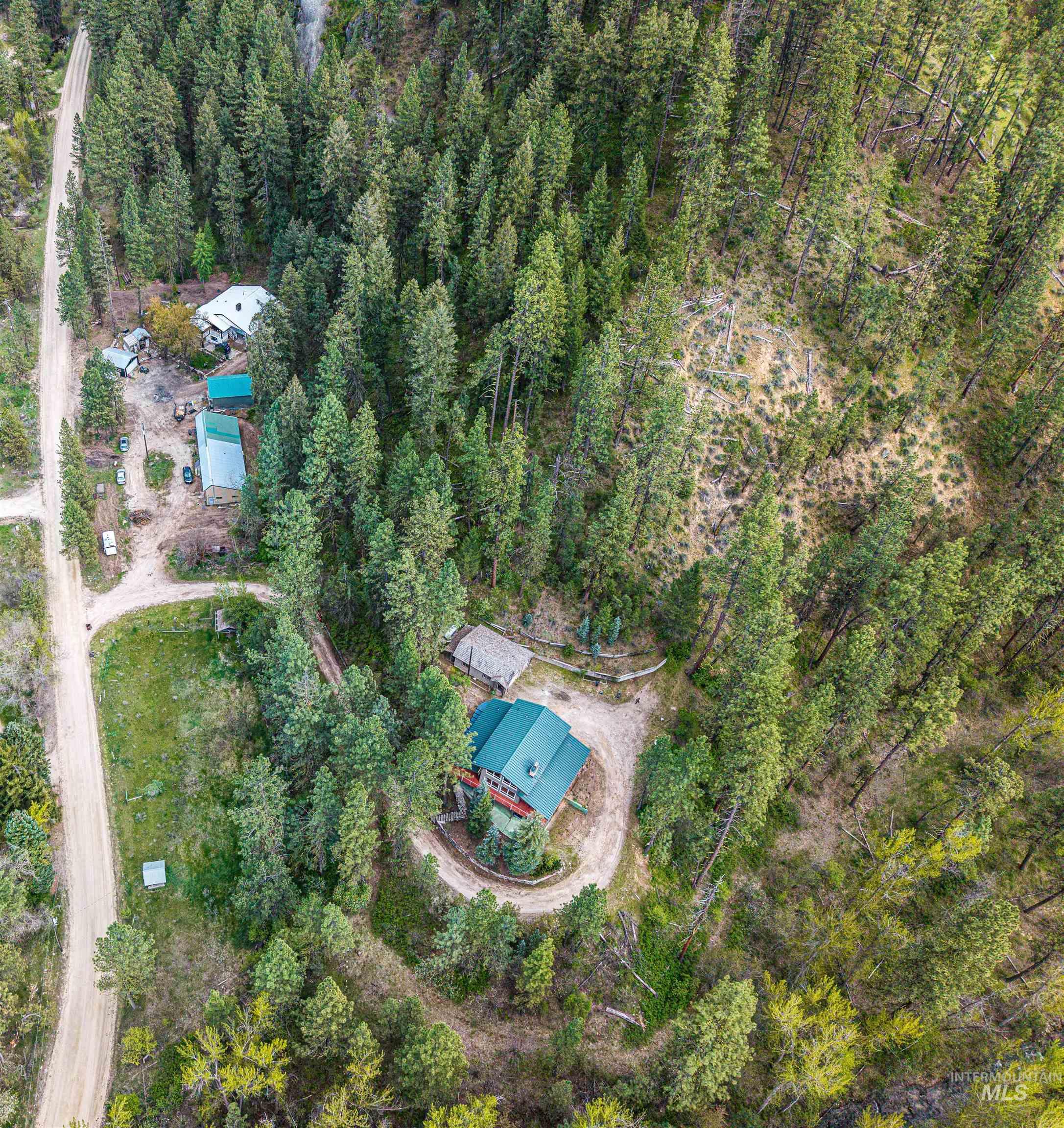 13 Brittany Lane, Garden Valley, Idaho 83622, 3 Bedrooms, 3.5 Bathrooms, Residential For Sale, Price $1,100,000, 98983827