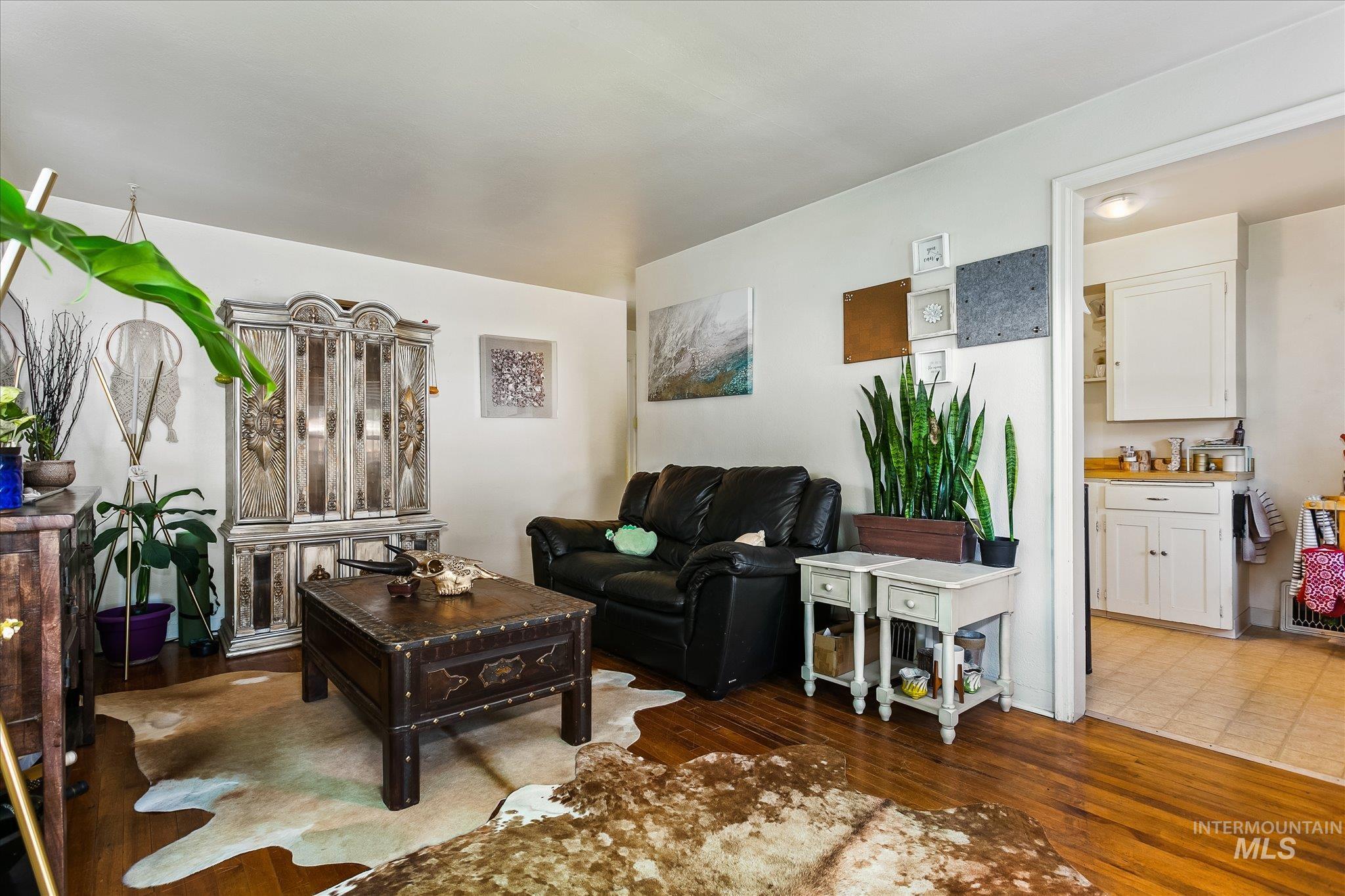 912 N 27th Street, Boise, Idaho 83702, 2 Bedrooms, 2 Bathrooms, Residential Income For Sale, Price $808,000,MLS 98983828