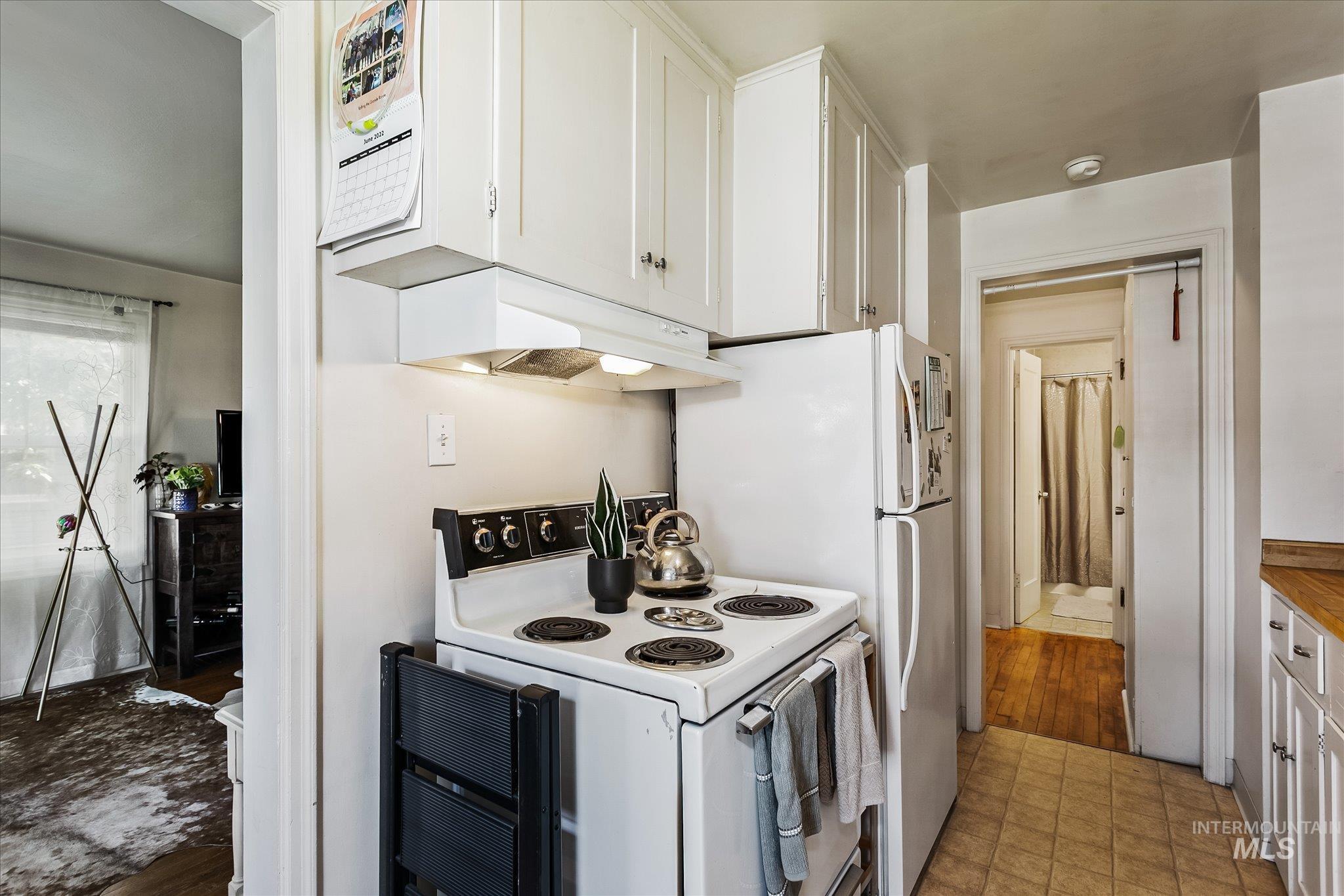 912 N 27th Street, Boise, Idaho 83702, 2 Bedrooms, 2 Bathrooms, Residential Income For Sale, Price $808,000,MLS 98983828