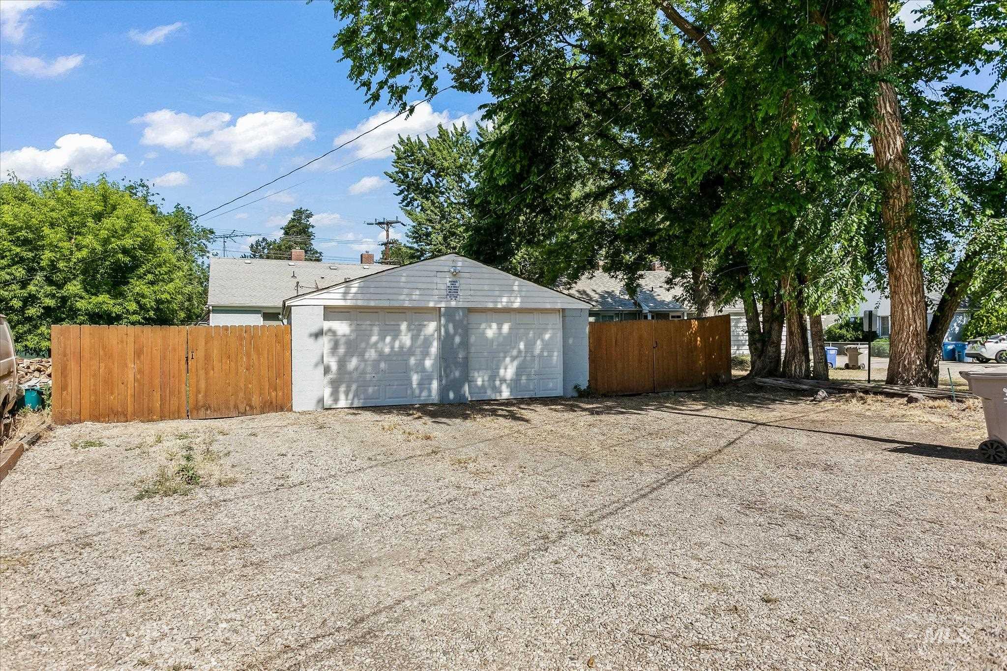 912 N 27th Street, Boise, Idaho 83702, 2 Bedrooms, 2 Bathrooms, Residential Income For Sale, Price $808,000,MLS 98983828