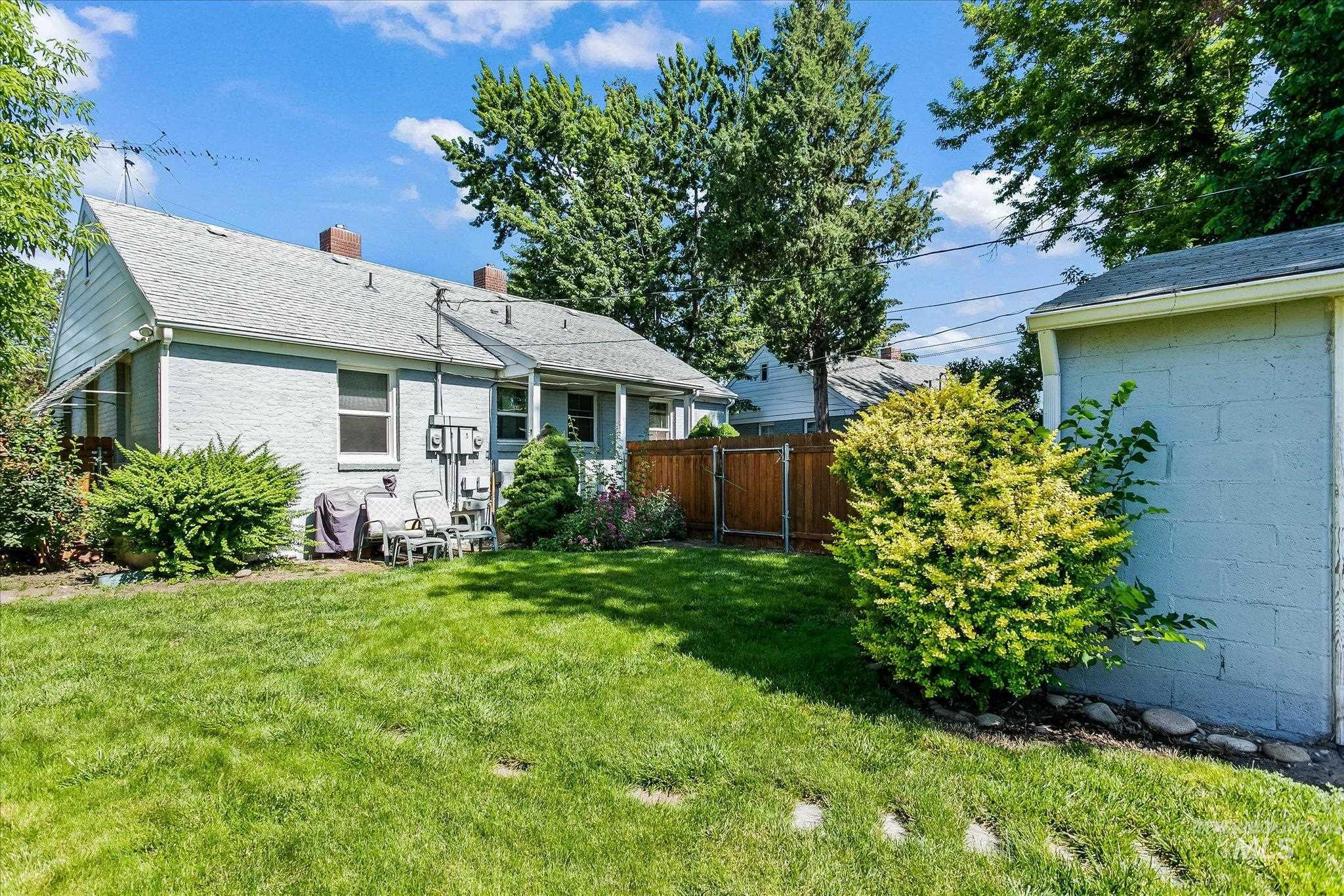 912 N 27th Street, Boise, Idaho 83702, 2 Bedrooms, 2 Bathrooms, Residential Income For Sale, Price $808,000,MLS 98983828