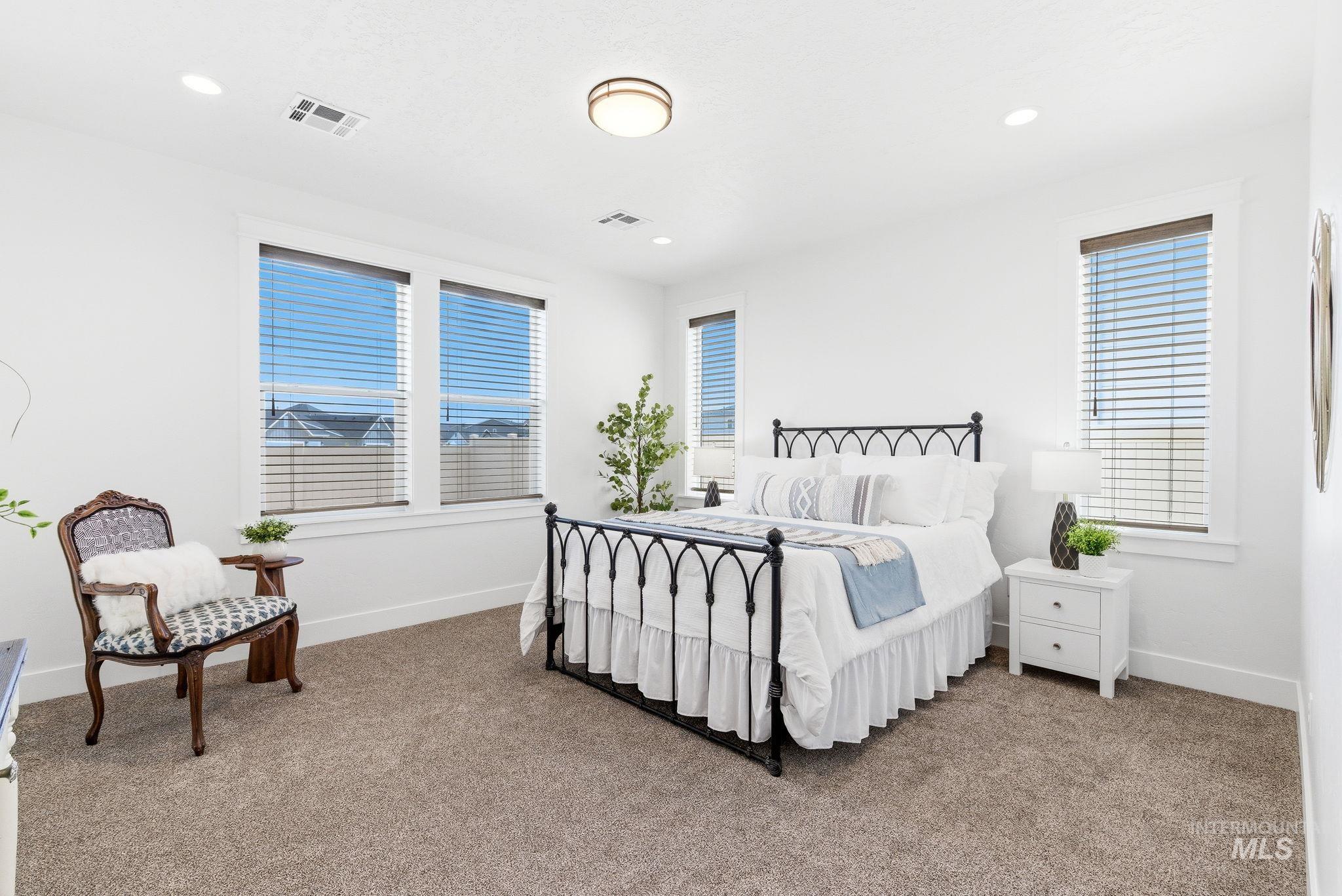 5764 N BACKFIRE WAY, Meridian, Idaho 83646, 4 Bedrooms, 3 Bathrooms, Residential For Sale, Price $665,000, 98983832