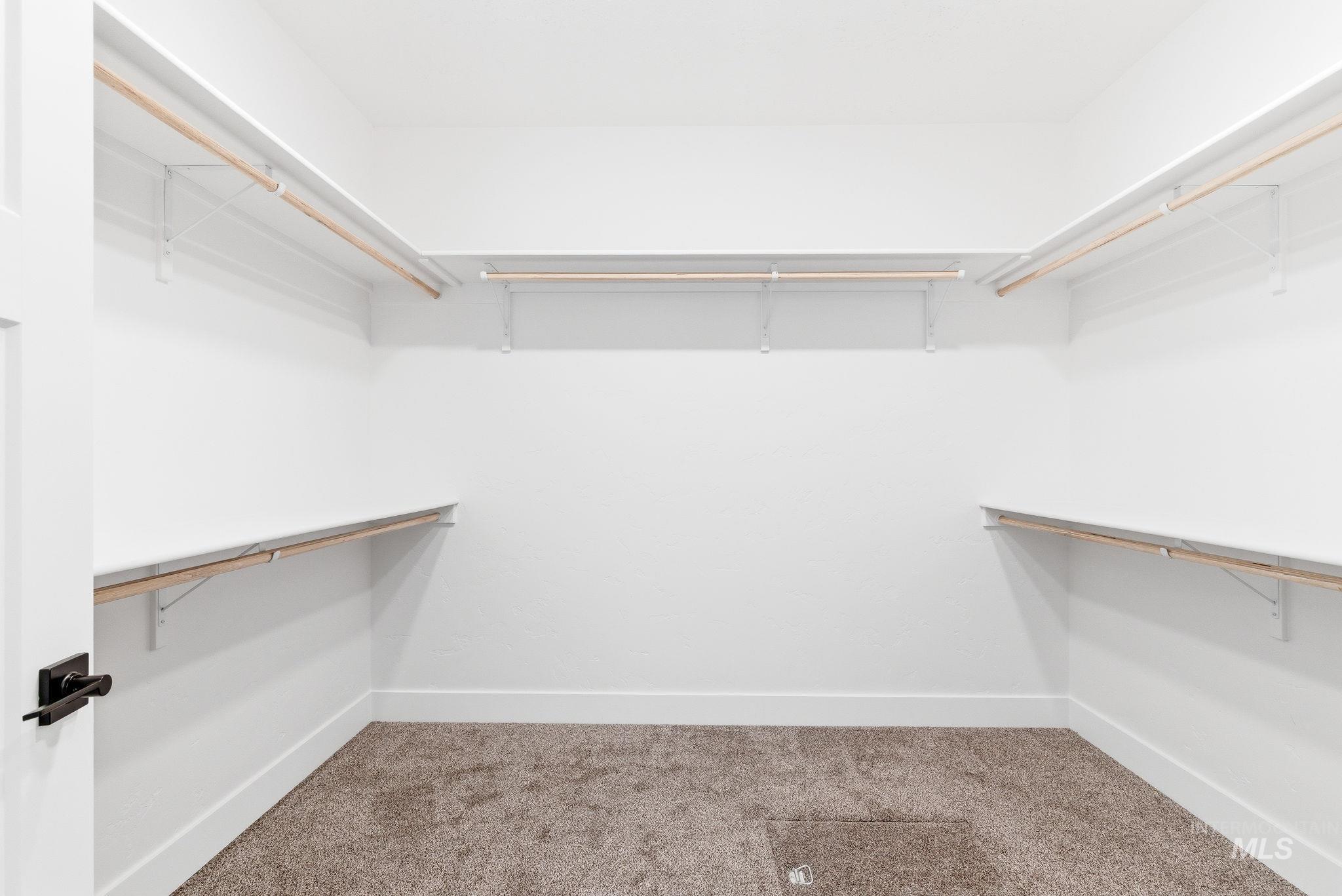 5764 N BACKFIRE WAY, Meridian, Idaho 83646, 4 Bedrooms, 3 Bathrooms, Residential For Sale, Price $665,000, 98983832