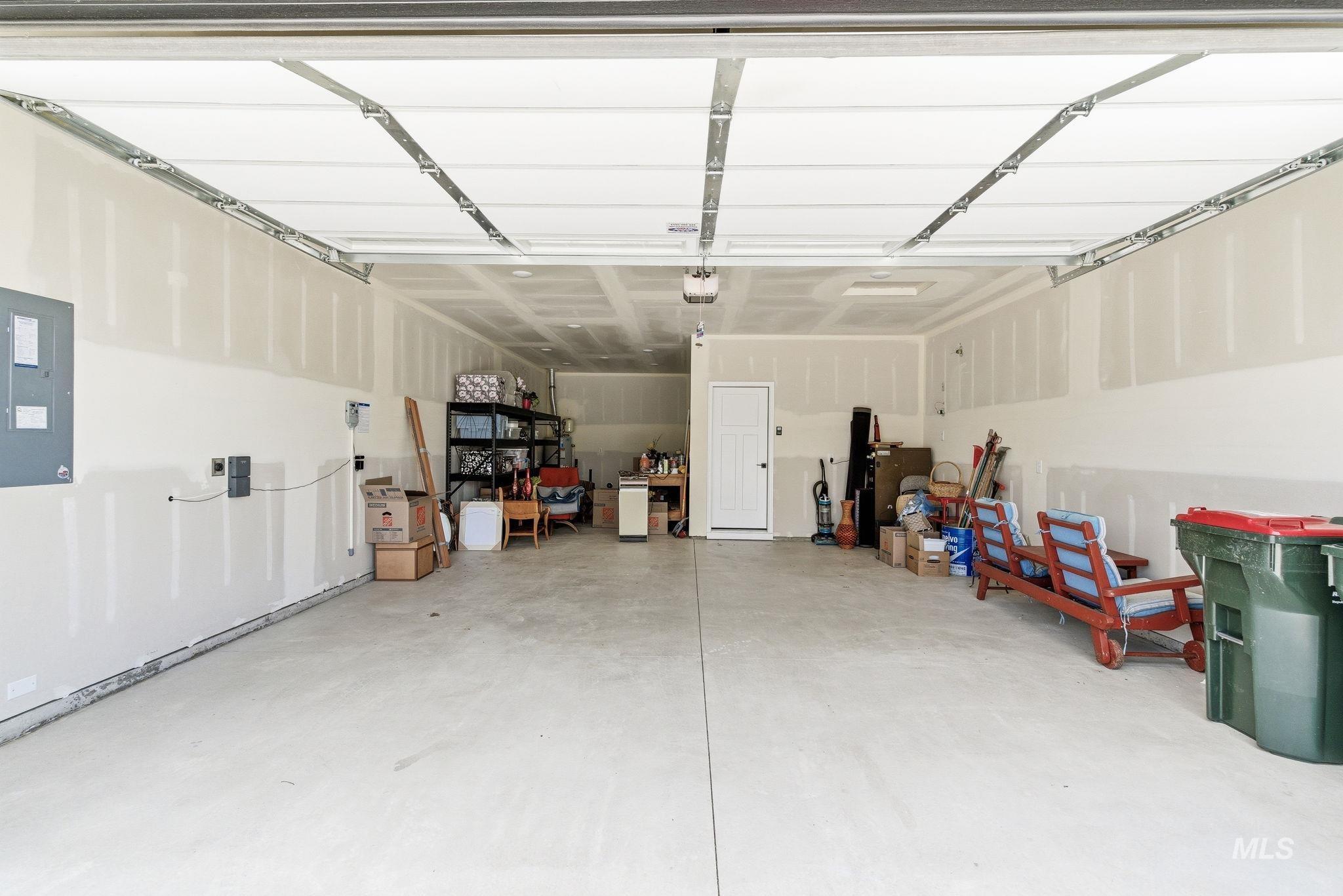 5764 N BACKFIRE WAY, Meridian, Idaho 83646, 4 Bedrooms, 3 Bathrooms, Residential For Sale, Price $665,000, 98983832