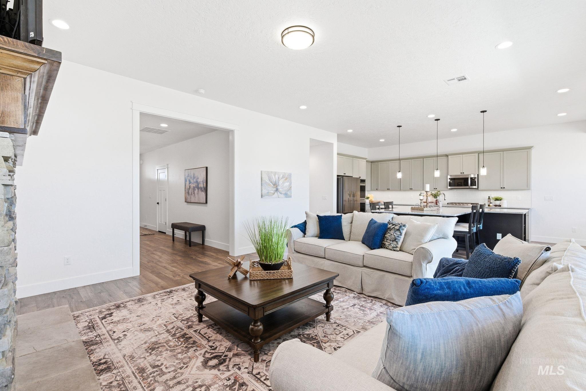 5764 N BACKFIRE WAY, Meridian, Idaho 83646, 4 Bedrooms, 3 Bathrooms, Residential For Sale, Price $665,000, 98983832