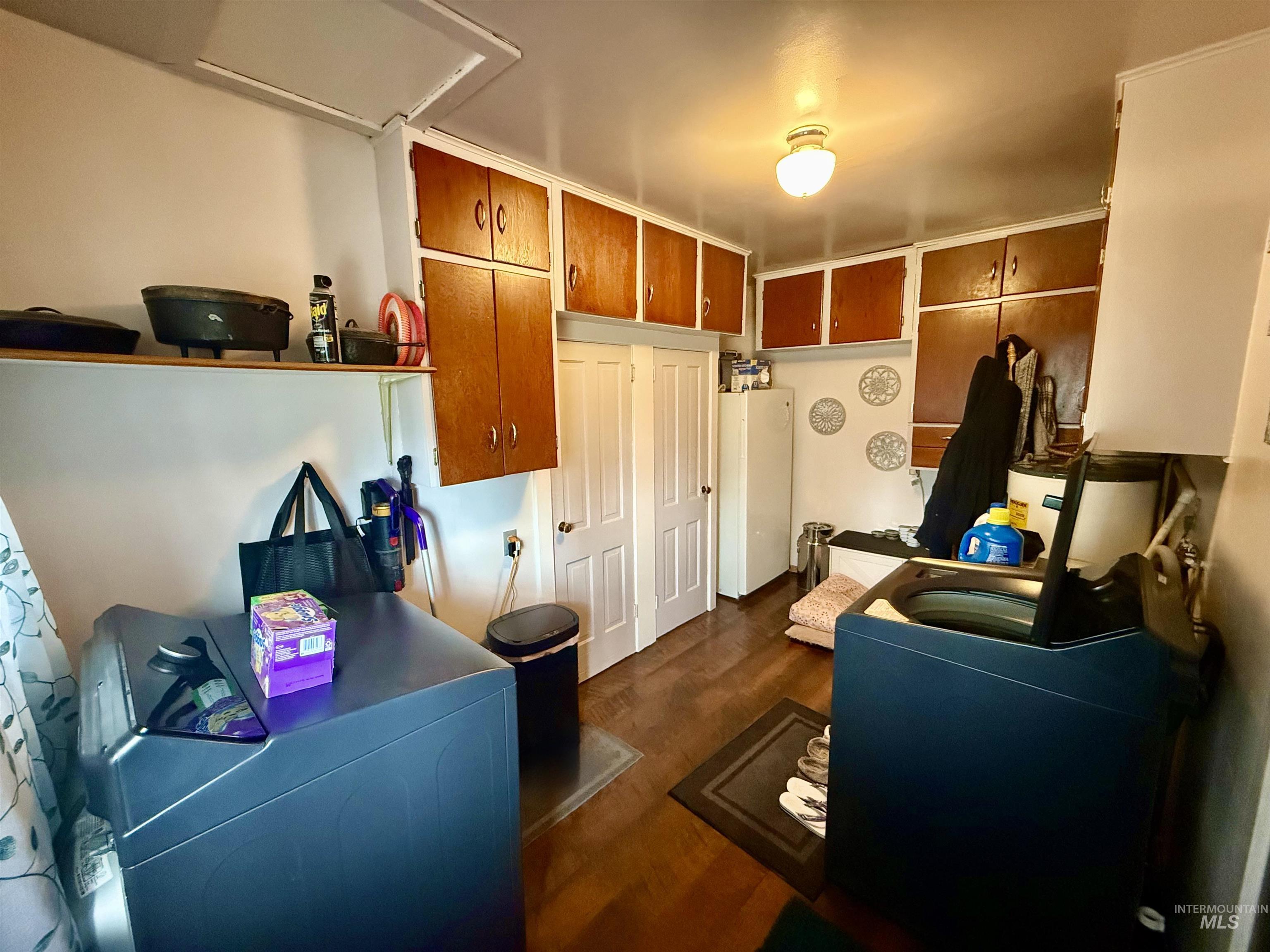 910 2nd Ave, Nezperce, Idaho 83543, 3 Bedrooms, 1 Bathroom, Residential For Sale, Price $220,000, 98983836