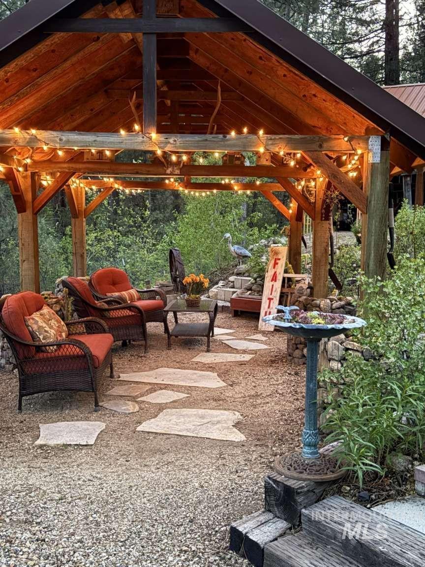 545 Blaine Way, Placerville, Idaho 83666, 2 Bedrooms, 1 Bathroom, Residential For Sale, Price $410,000, 98983838