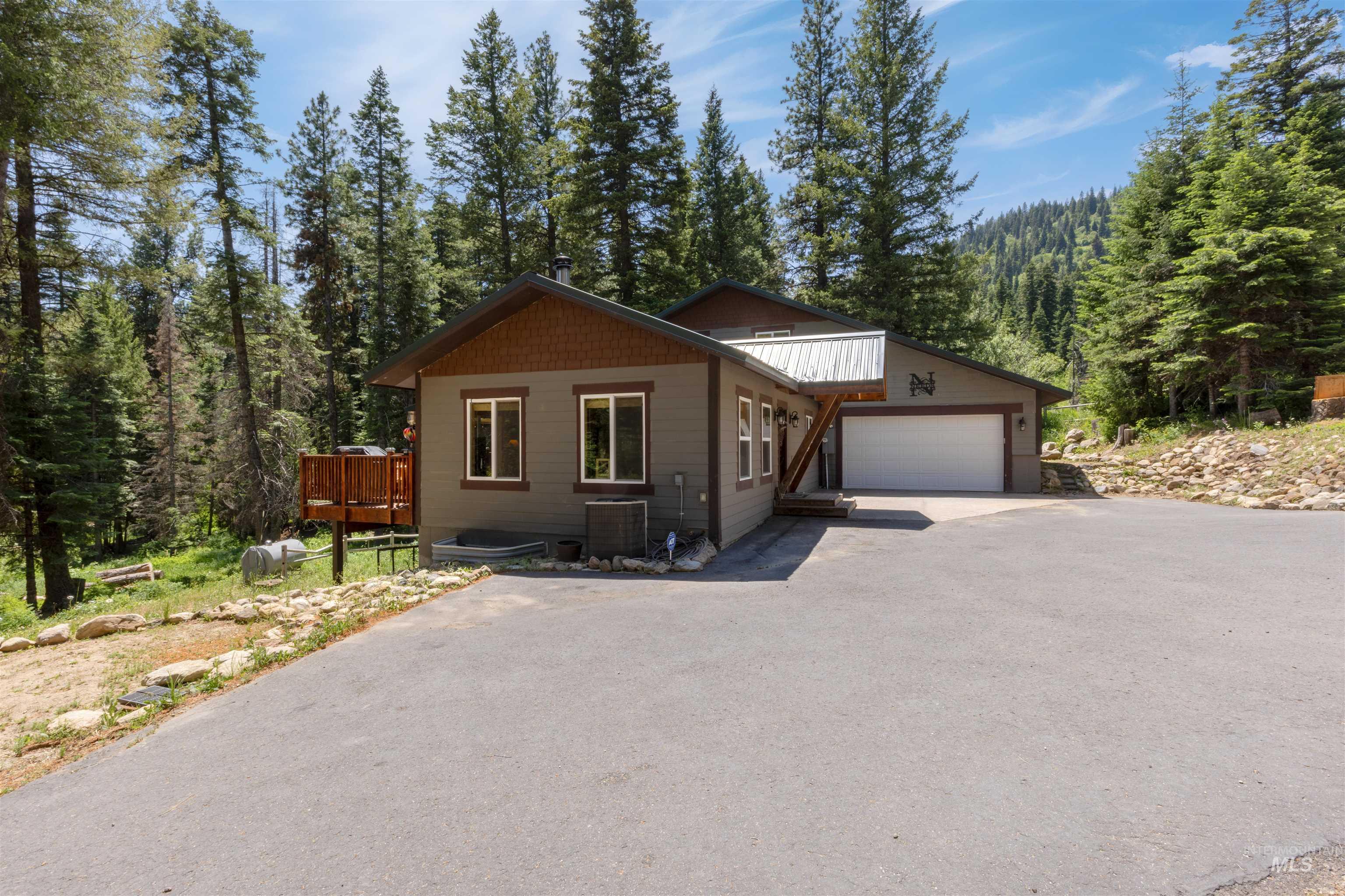 1 Miller Ln, Cascade, Idaho 83611-1500, 3 Bedrooms, 2 Bathrooms, Residential For Sale, Price $849,900, 98983841