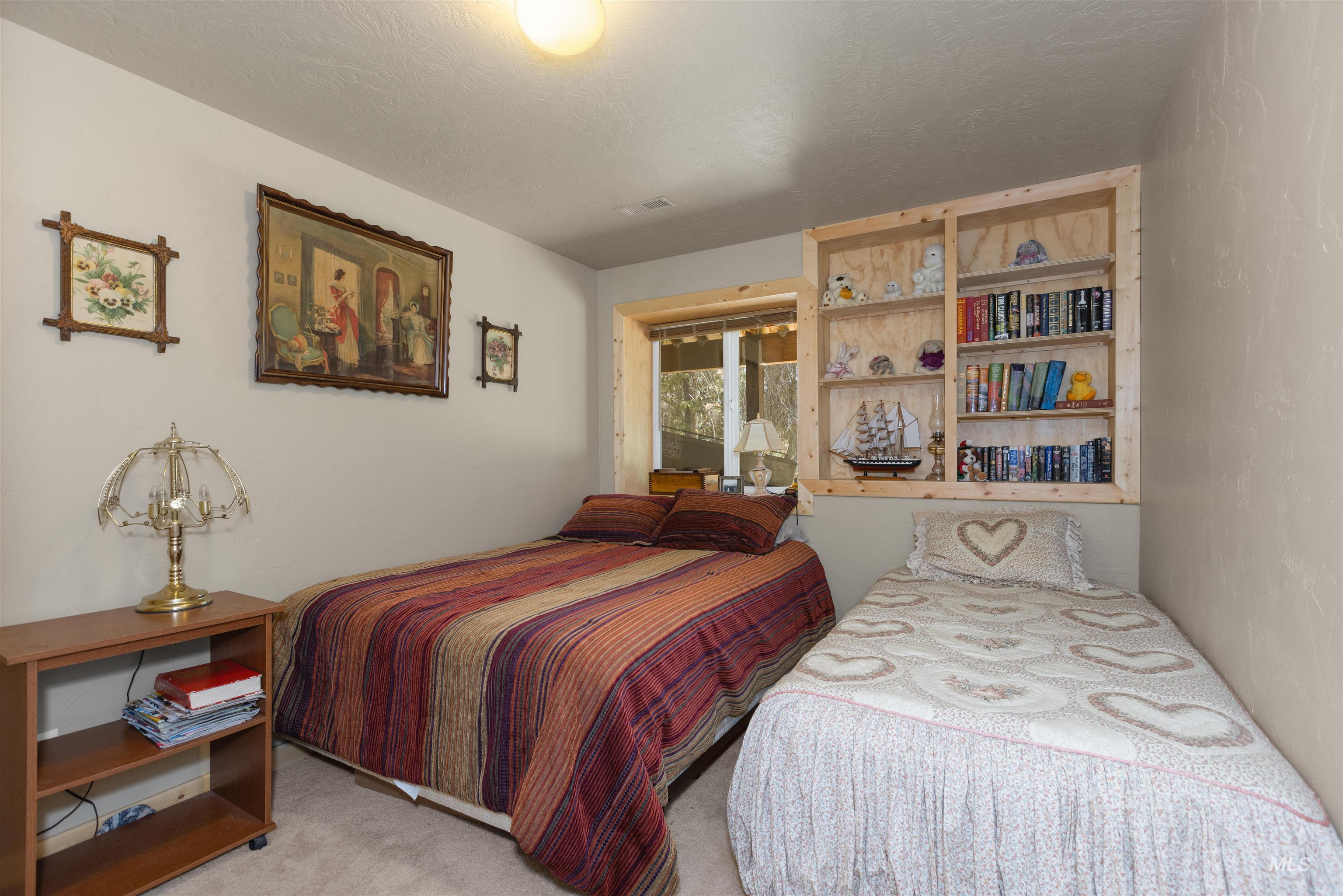 1 Miller Ln, Cascade, Idaho 83611-1500, 3 Bedrooms, 2 Bathrooms, Residential For Sale, Price $849,900, 98983841