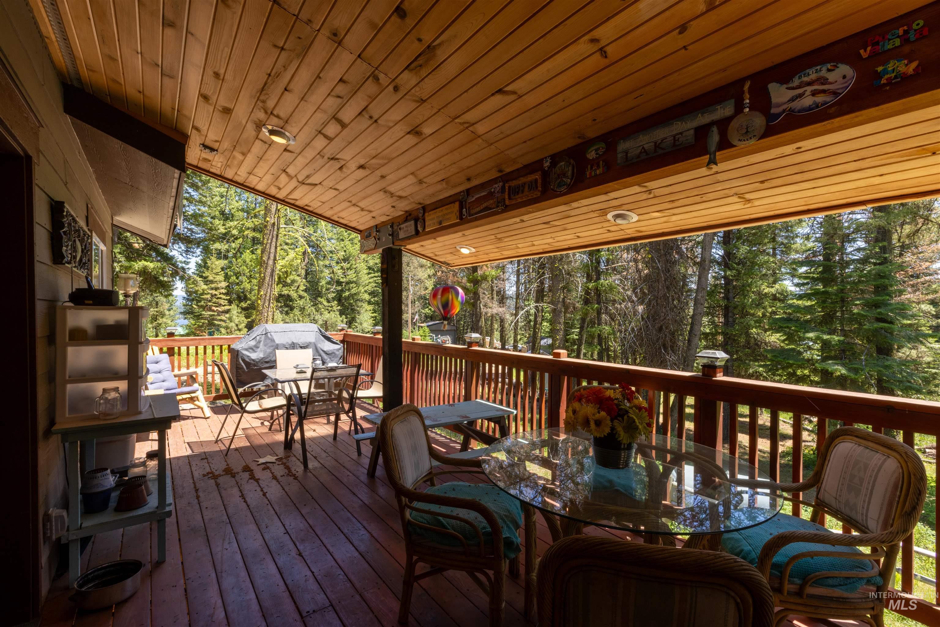 1 Miller Ln, Cascade, Idaho 83611-1500, 3 Bedrooms, 2 Bathrooms, Residential For Sale, Price $849,900, 98983841