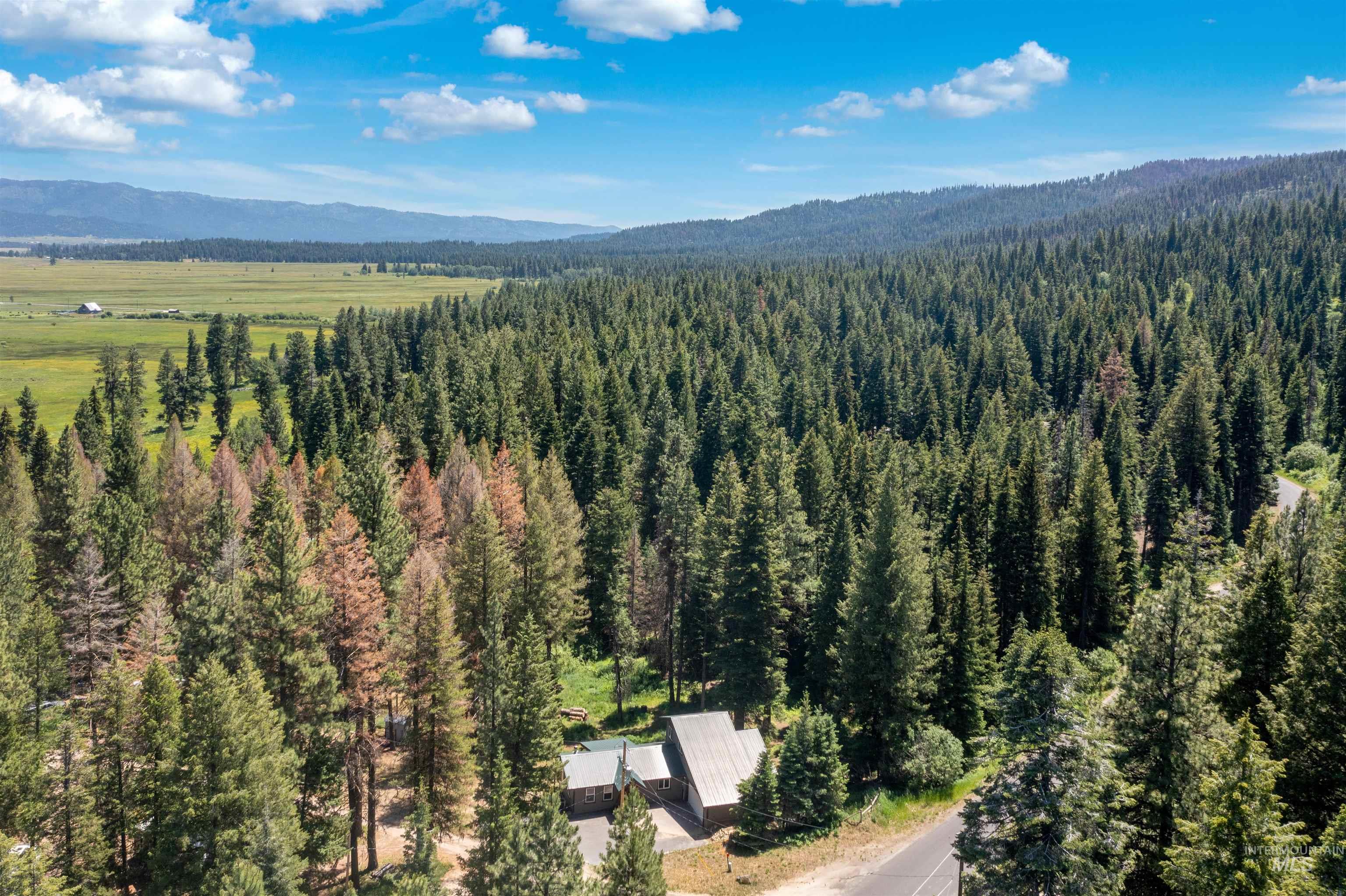 1 Miller Ln, Cascade, Idaho 83611-1500, 3 Bedrooms, 2 Bathrooms, Residential For Sale, Price $849,900, 98983841