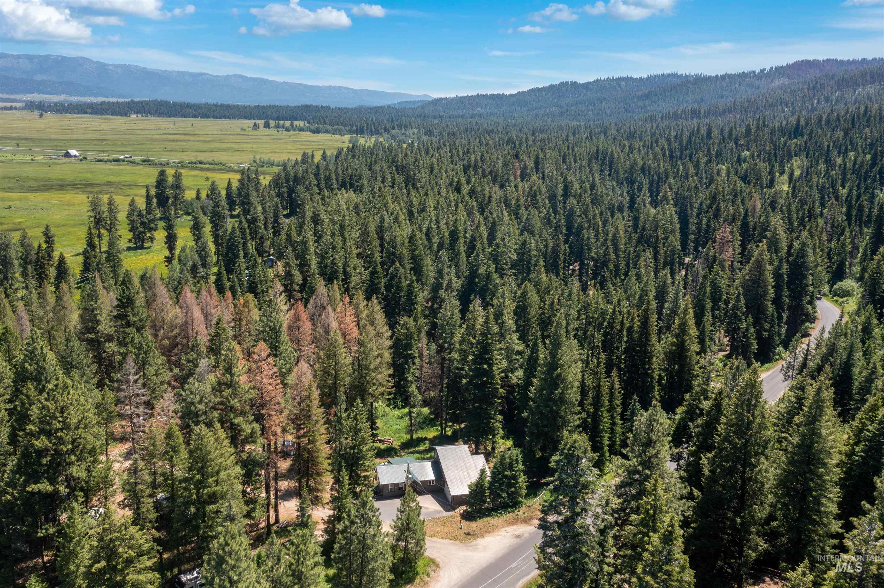1 Miller Ln, Cascade, Idaho 83611-1500, 3 Bedrooms, 2 Bathrooms, Residential For Sale, Price $849,900, 98983841