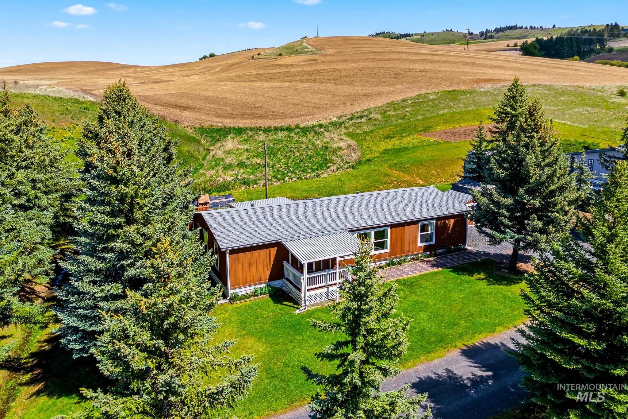 1020 Eid Rd #6, Moscow, Idaho 83843, 3 Bedrooms, 2 Bathrooms, Residential For Sale, Price $135,000,MLS 98983843