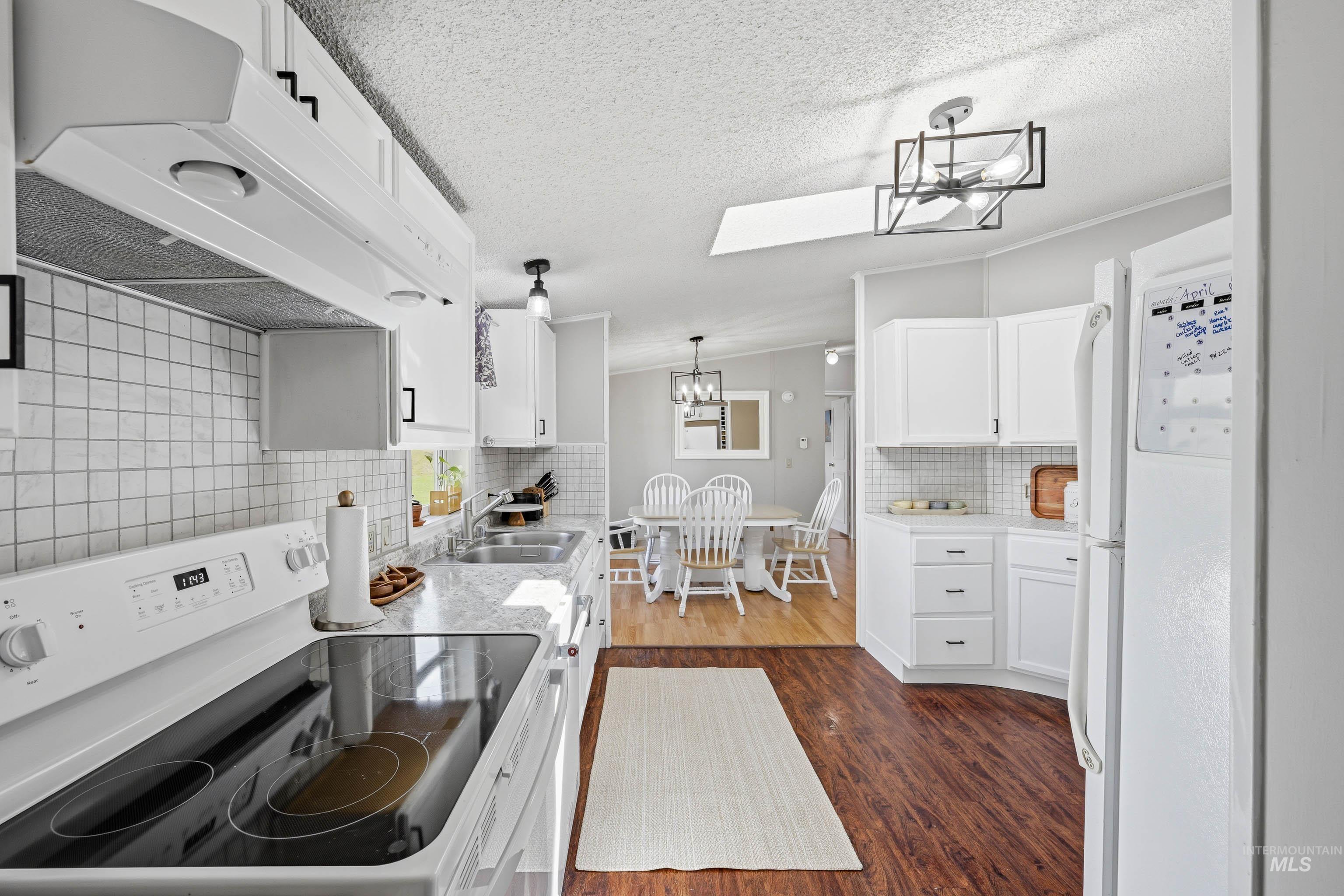 1020 Eid Rd #6, Moscow, Idaho 83843, 3 Bedrooms, 2 Bathrooms, Residential For Sale, Price $135,000,MLS 98983843