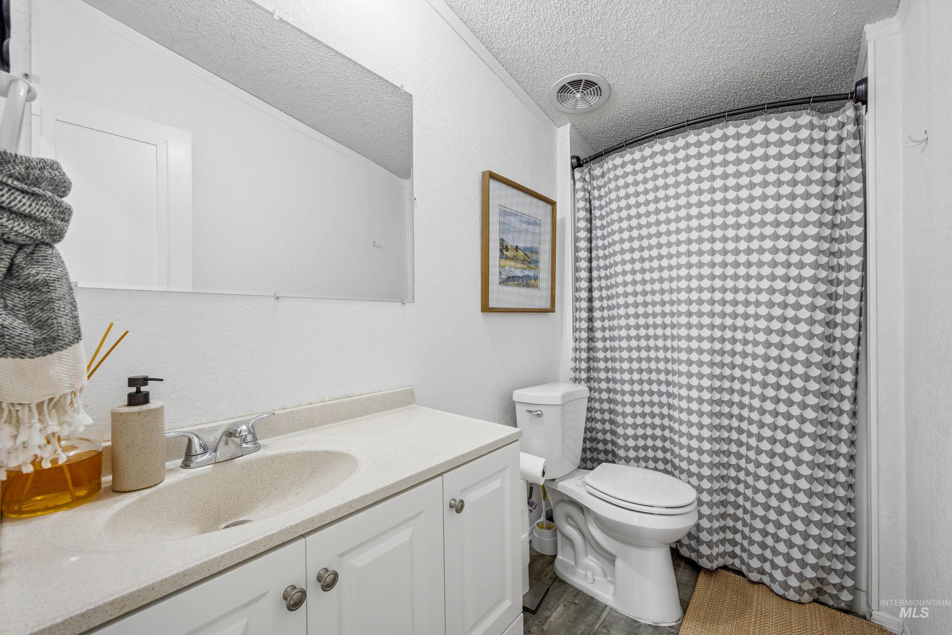 1020 Eid Rd #6, Moscow, Idaho 83843, 3 Bedrooms, 2 Bathrooms, Residential For Sale, Price $135,000,MLS 98983843