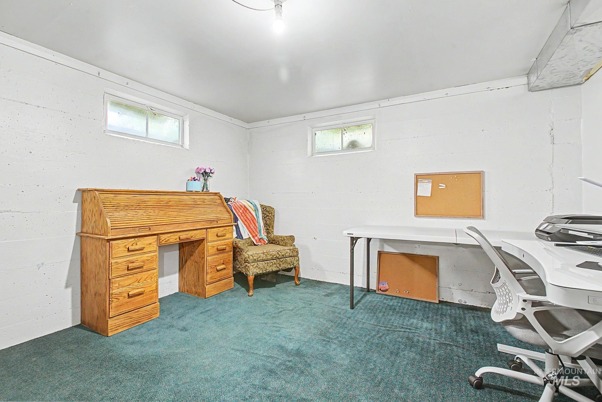 2325 8th Avenue, Lewiston, Idaho 83501, 3 Bedrooms, 1.5 Bathrooms, Residential For Sale, Price $325,000, 98983848