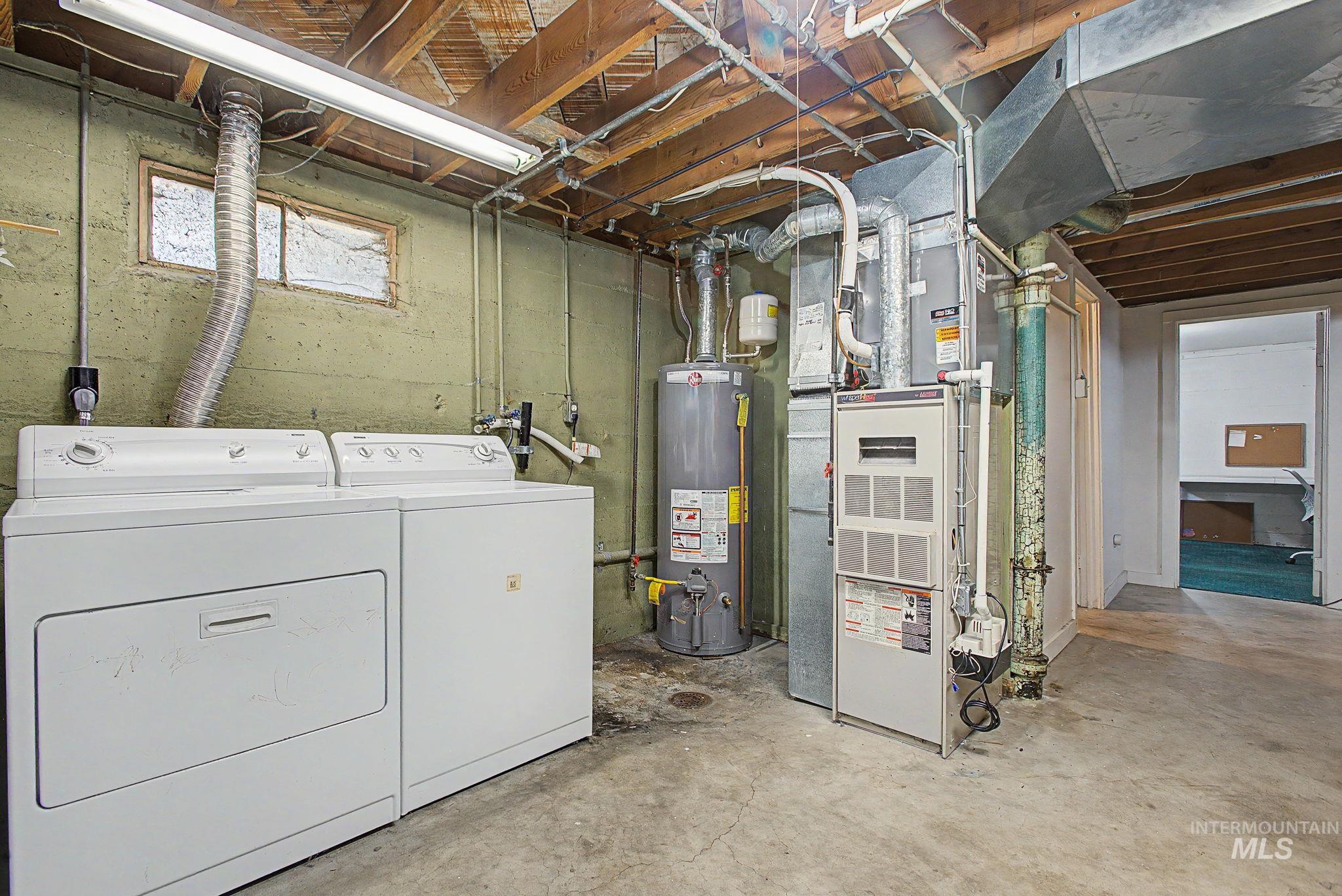 2325 8th Avenue, Lewiston, Idaho 83501, 3 Bedrooms, 1.5 Bathrooms, Residential For Sale, Price $325,000, 98983848