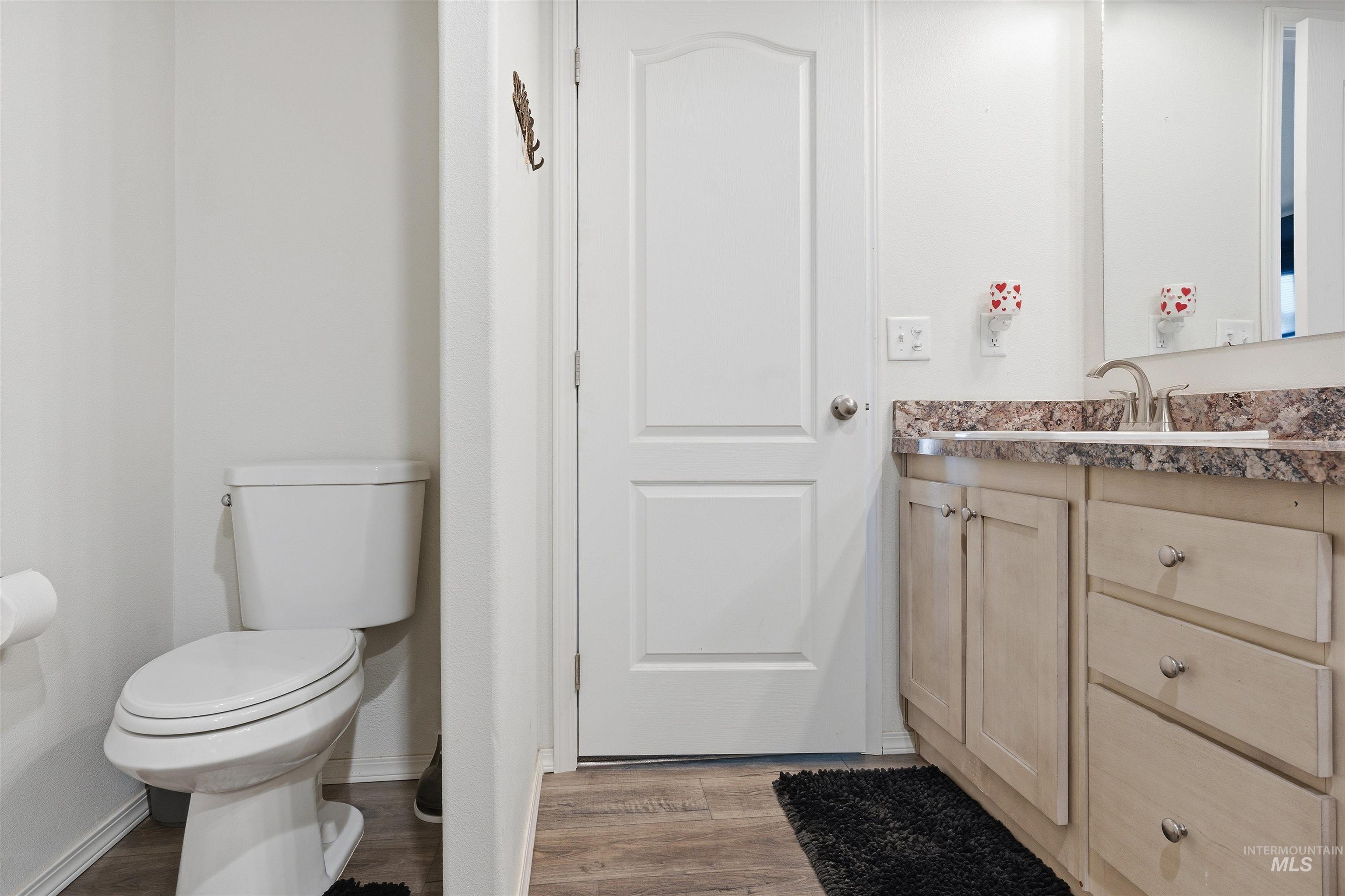 302 3rd Ave, Craigmont, Idaho 83523, 3 Bedrooms, 2 Bathrooms, Residential For Sale, Price $295,000, 98983850