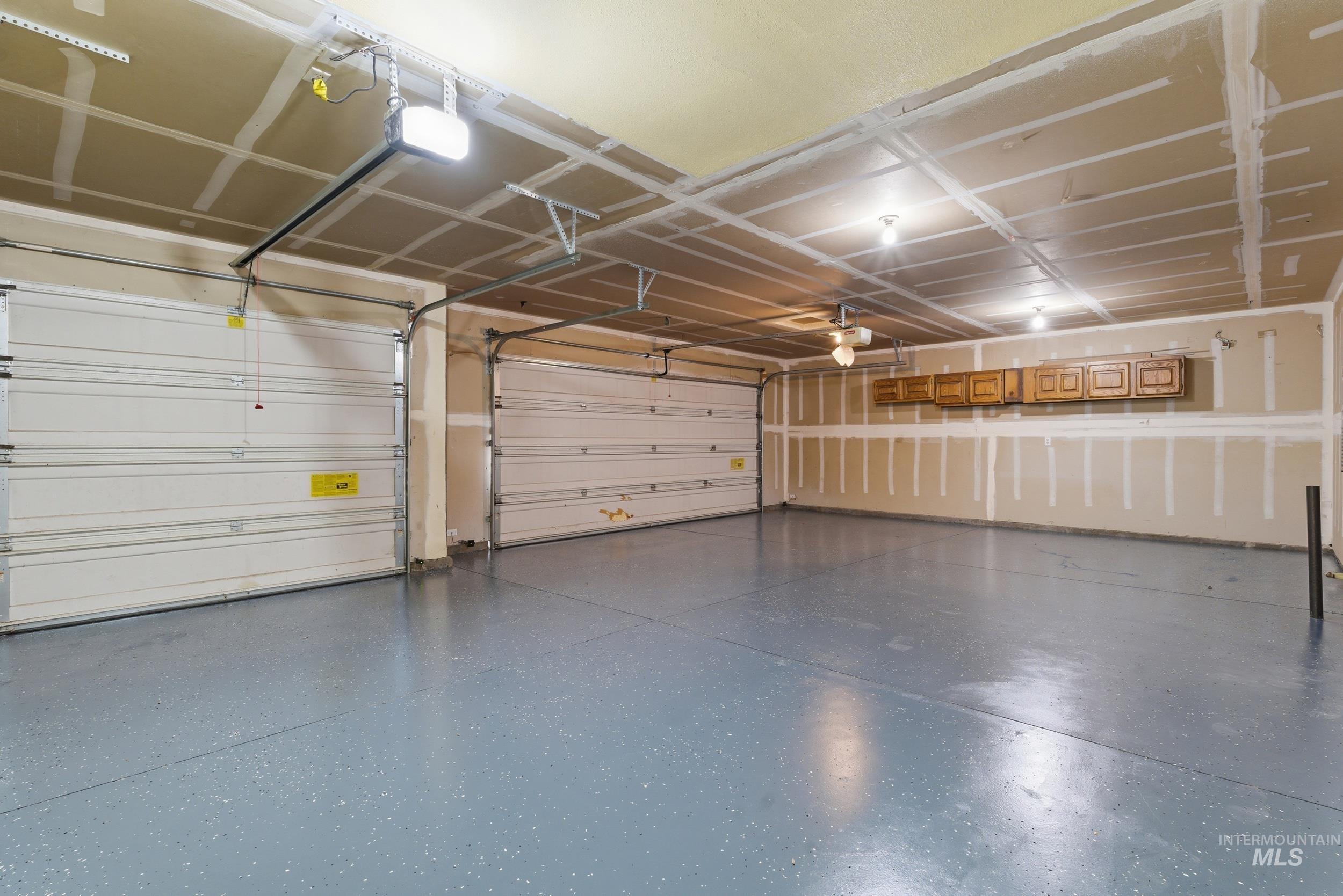 2200 W Lake Pointe Ct., Nampa, Idaho 83651, 4 Bedrooms, 3.5 Bathrooms, Residential For Sale, Price $429,900, 98983853