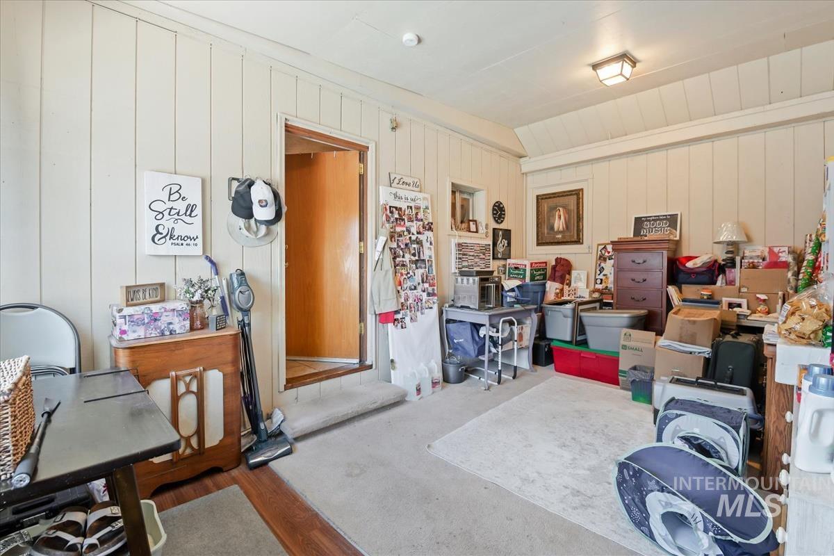 1320 S Holly, Nampa, Idaho 83686, 3 Bedrooms, 1.5 Bathrooms, Residential Income For Sale, Price $449,900,MLS 98983854