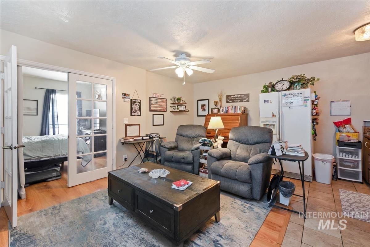 1320 S Holly, Nampa, Idaho 83686, 3 Bedrooms, 1.5 Bathrooms, Residential Income For Sale, Price $449,900,MLS 98983854