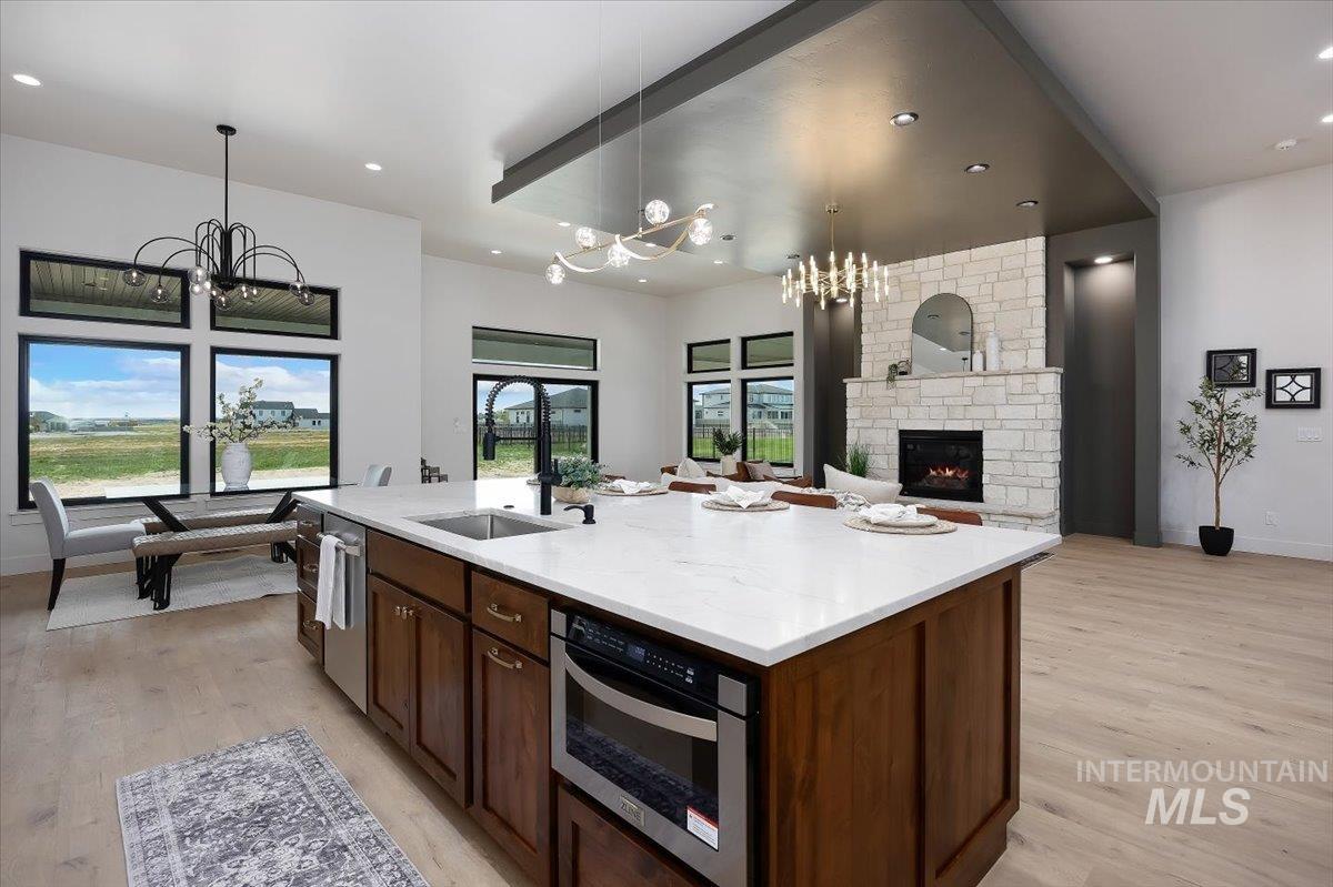 4244 N 2734 E, Twin Falls, Idaho 83301, 5 Bedrooms, 5 Bathrooms, Residential For Sale, Price $1,040,000, 98983855