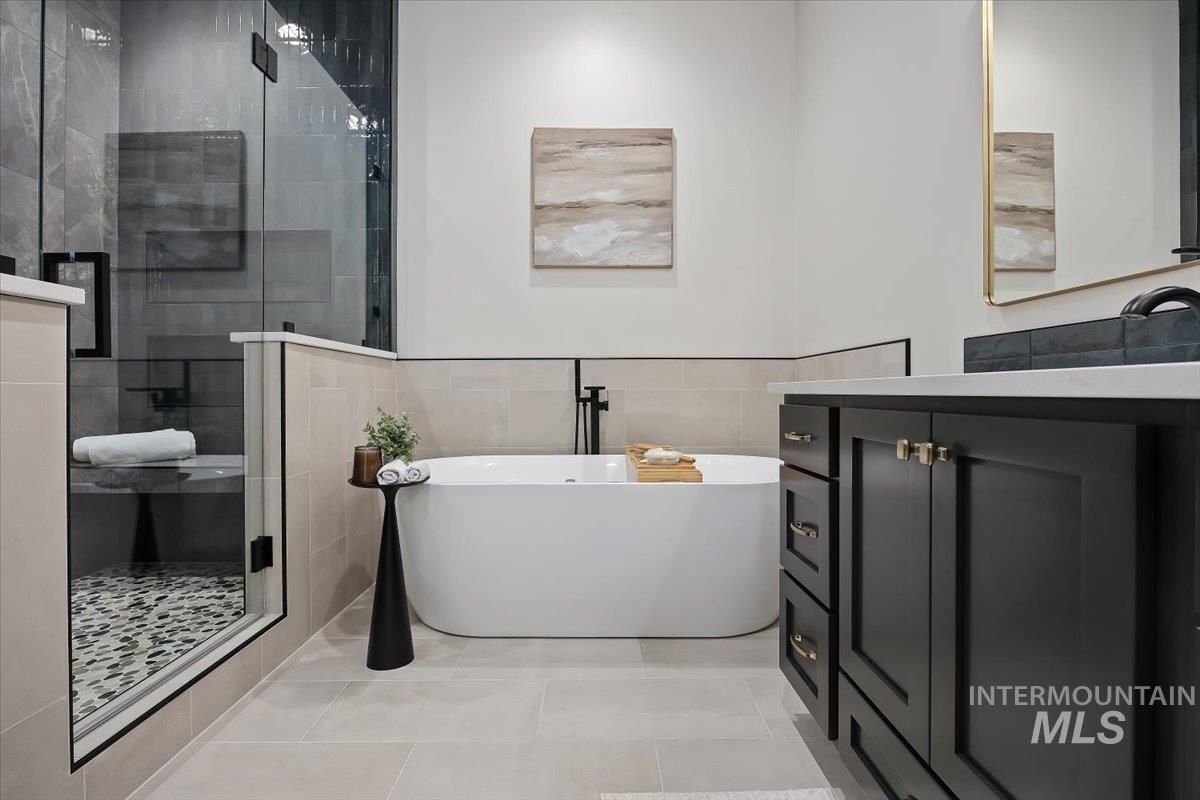 4244 N 2734 E, Twin Falls, Idaho 83301, 5 Bedrooms, 5 Bathrooms, Residential For Sale, Price $1,040,000, 98983855