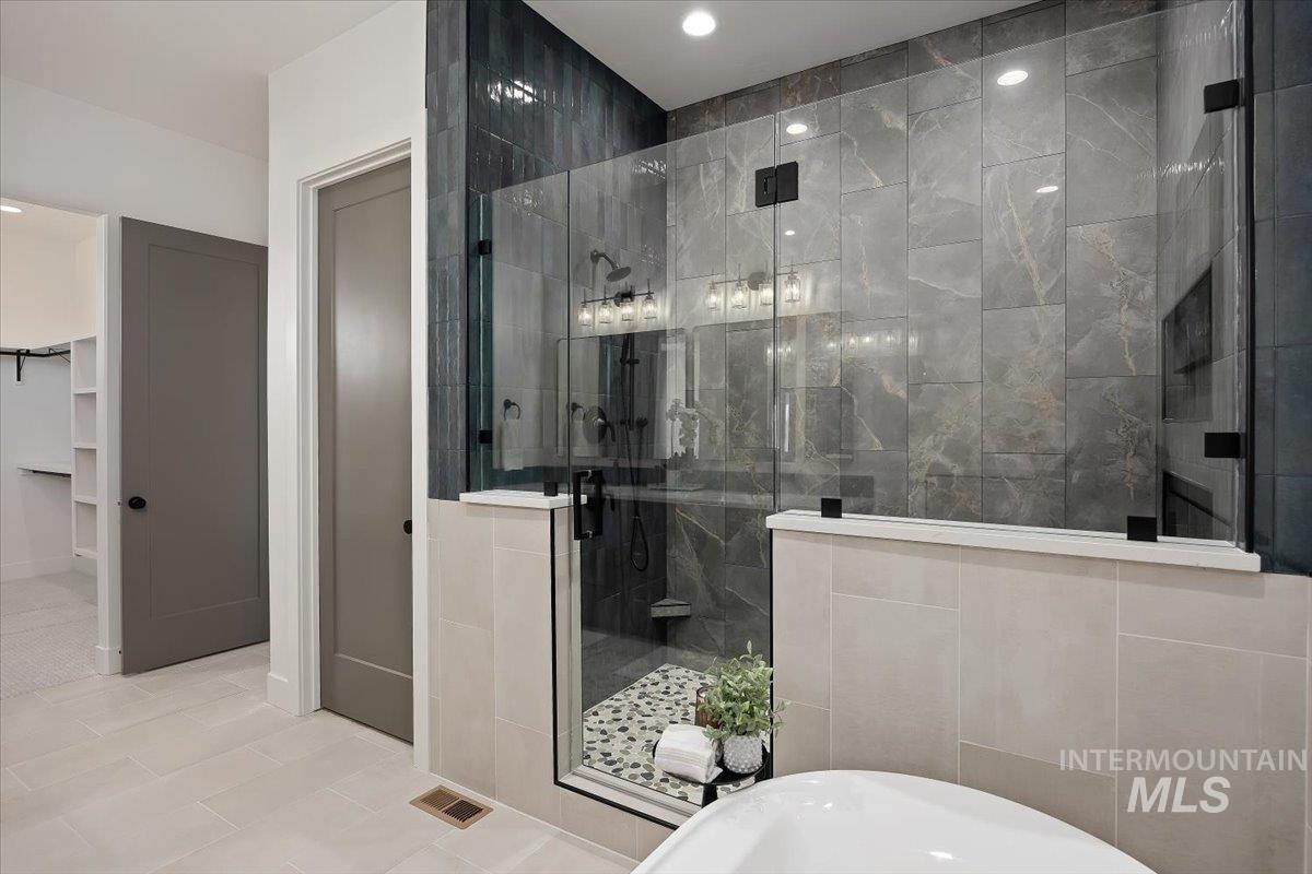 4244 N 2734 E, Twin Falls, Idaho 83301, 5 Bedrooms, 5 Bathrooms, Residential For Sale, Price $1,040,000, 98983855