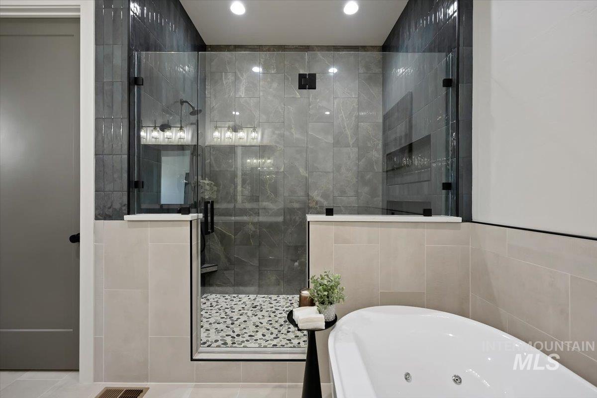 4244 N 2734 E, Twin Falls, Idaho 83301, 5 Bedrooms, 5 Bathrooms, Residential For Sale, Price $1,040,000, 98983855