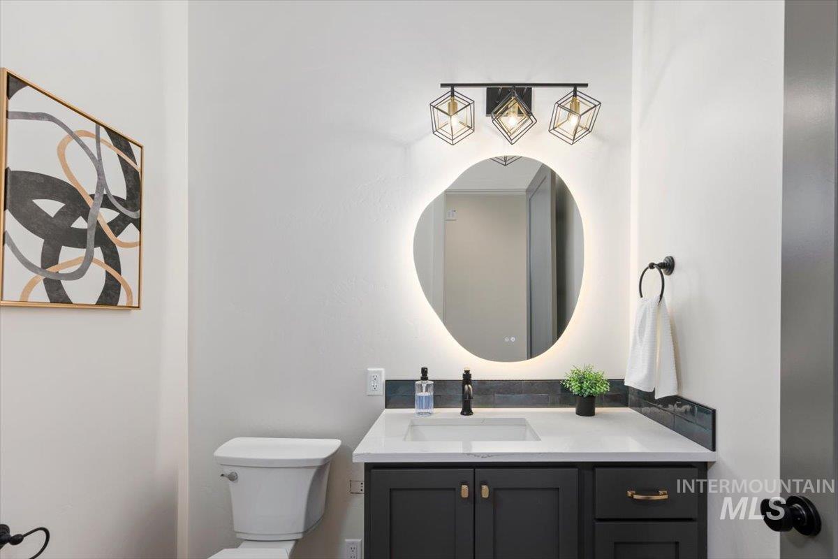 4244 N 2734 E, Twin Falls, Idaho 83301, 5 Bedrooms, 5 Bathrooms, Residential For Sale, Price $1,040,000, 98983855