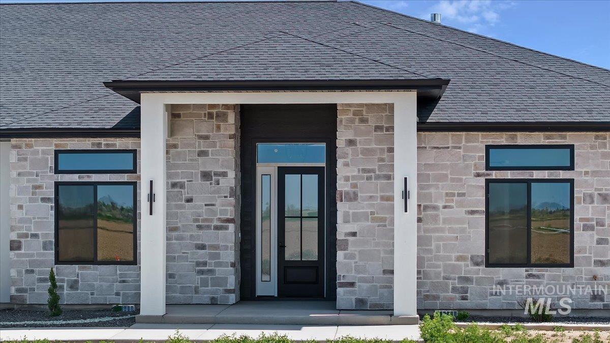 4244 N 2734 E, Twin Falls, Idaho 83301, 5 Bedrooms, 5 Bathrooms, Residential For Sale, Price $1,040,000, 98983855