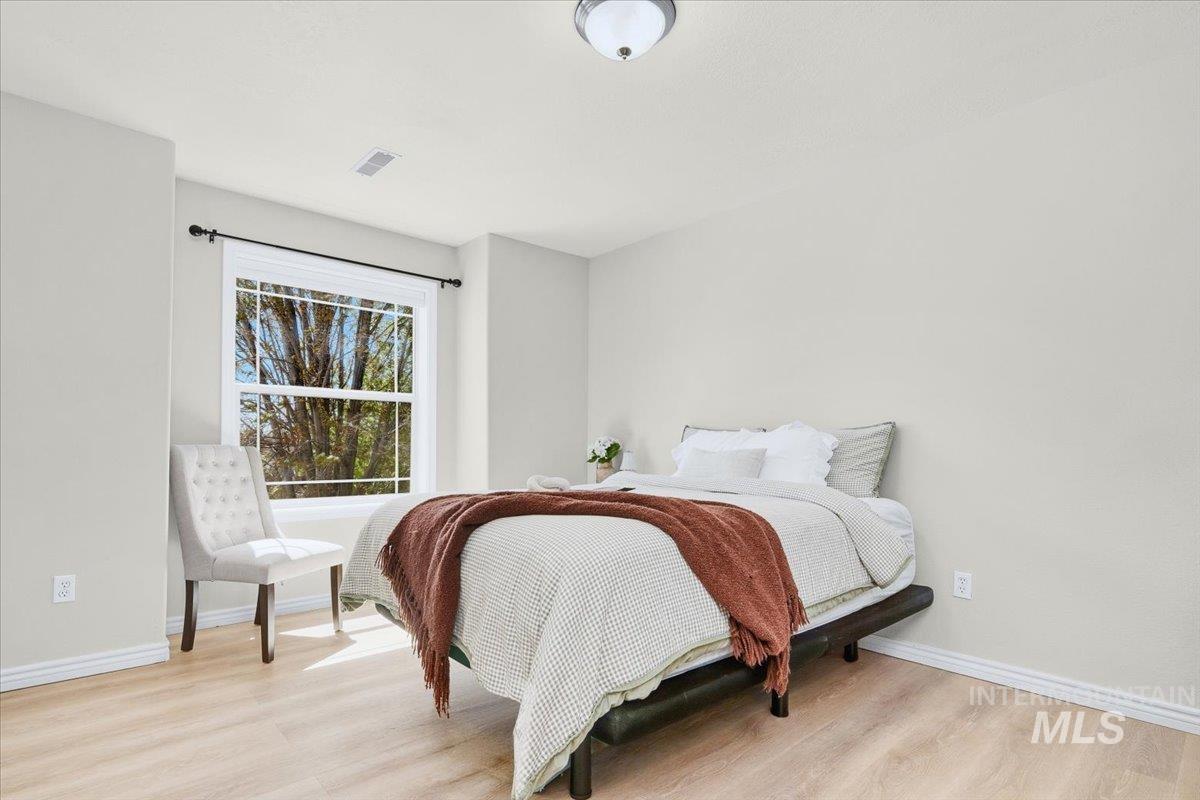 406 Triumph Drive, Middleton, Idaho 83644, 4 Bedrooms, 3.5 Bathrooms, Residential For Sale, Price $595,500,MLS 98983856