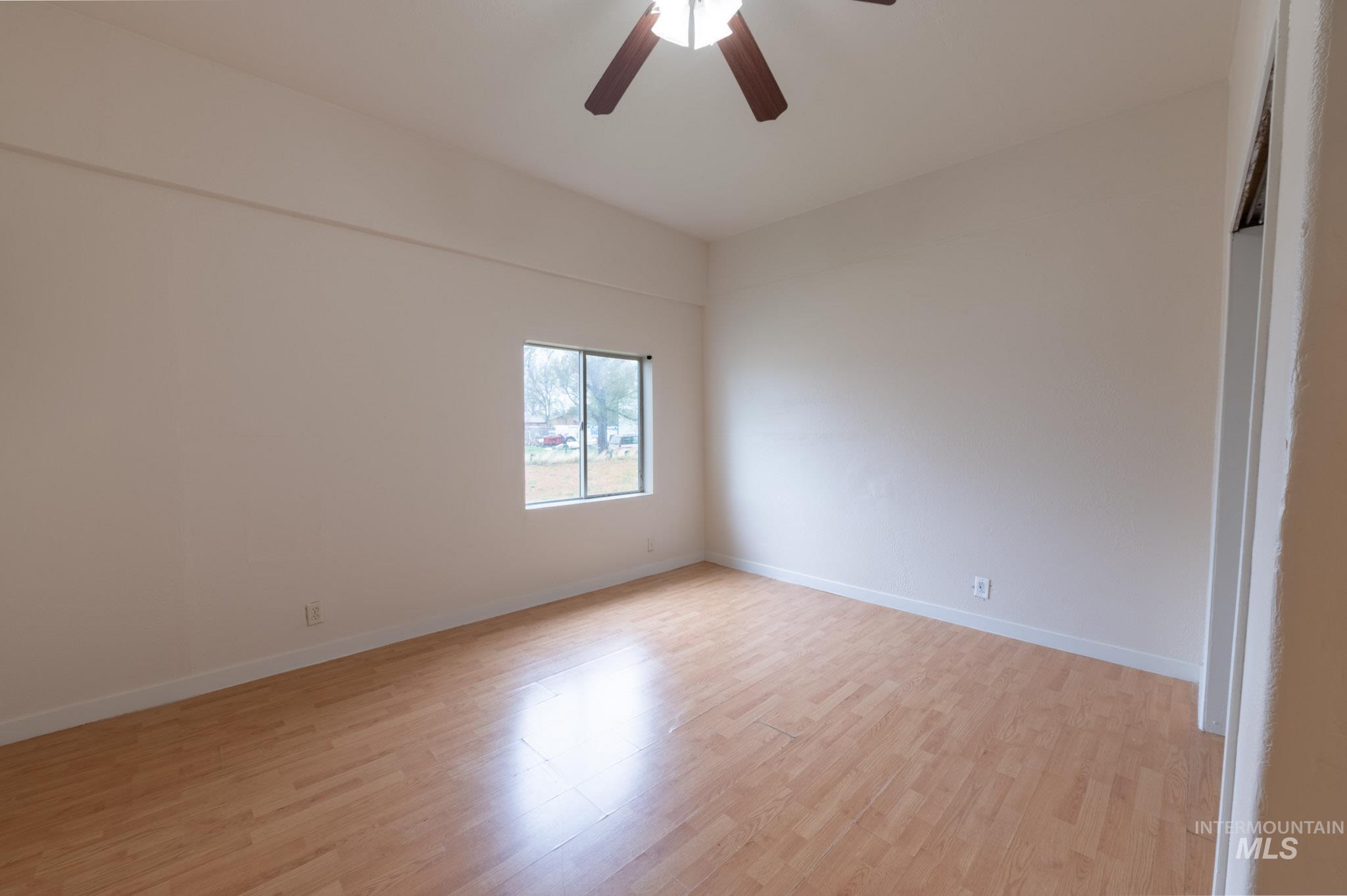 1410 S St, Heyburn, Idaho 83336, 3 Bedrooms, 1 Bathroom, Residential For Sale, Price $210,000, 98983857