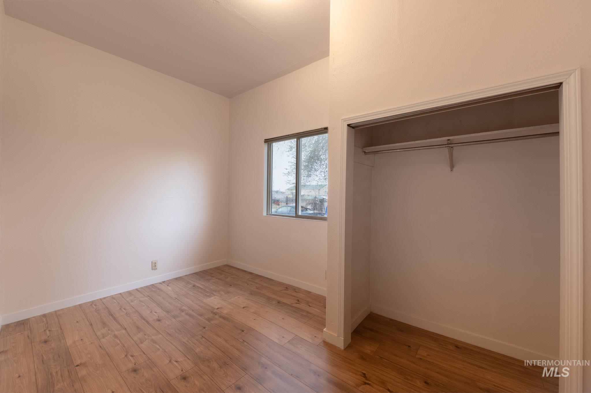 1410 S St, Heyburn, Idaho 83336, 3 Bedrooms, 1 Bathroom, Residential For Sale, Price $210,000, 98983857