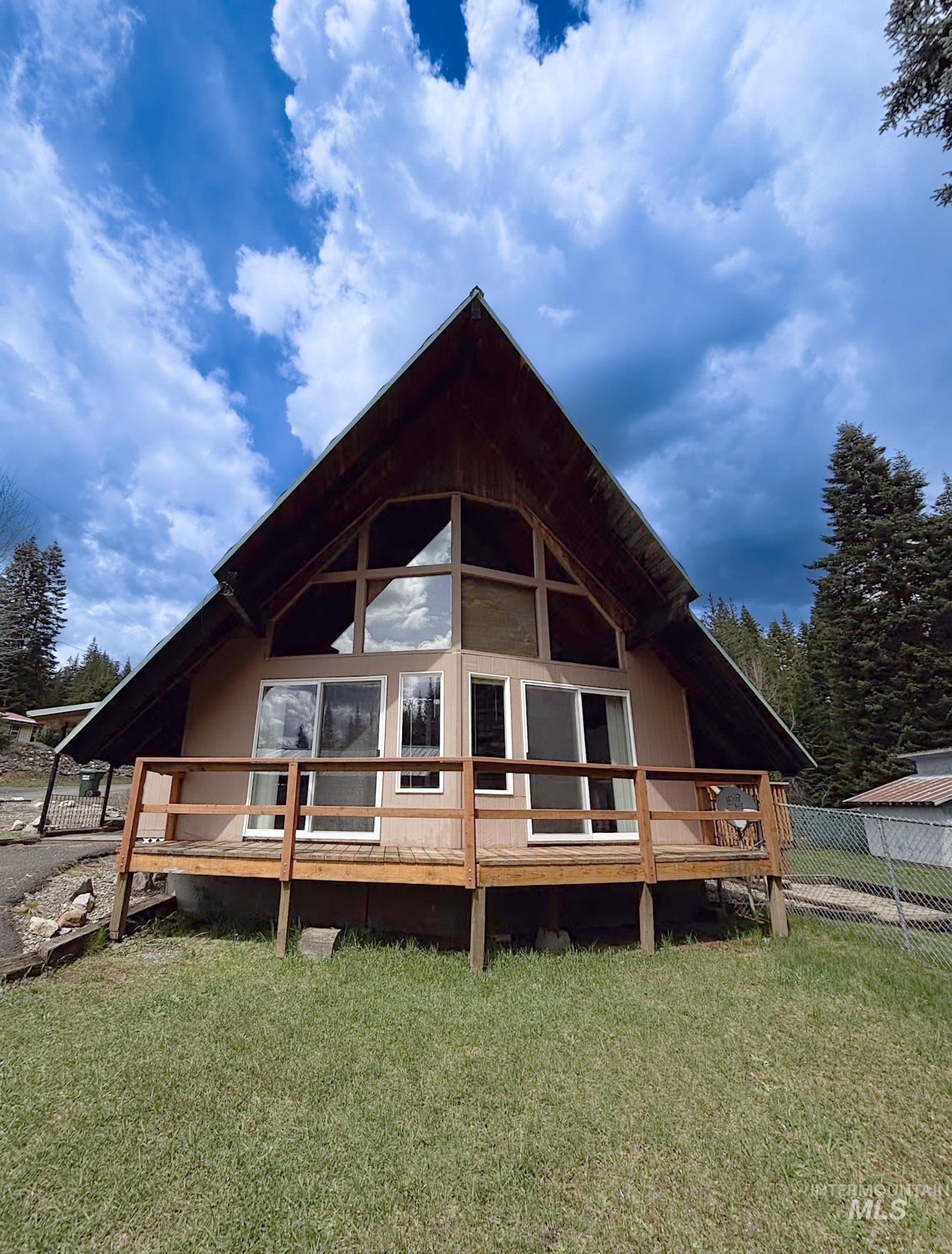 302 Rossiter Court, Pierce, Idaho 83546, 2 Bedrooms, 1 Bathroom, Residential For Sale, Price $270,000, 98983858