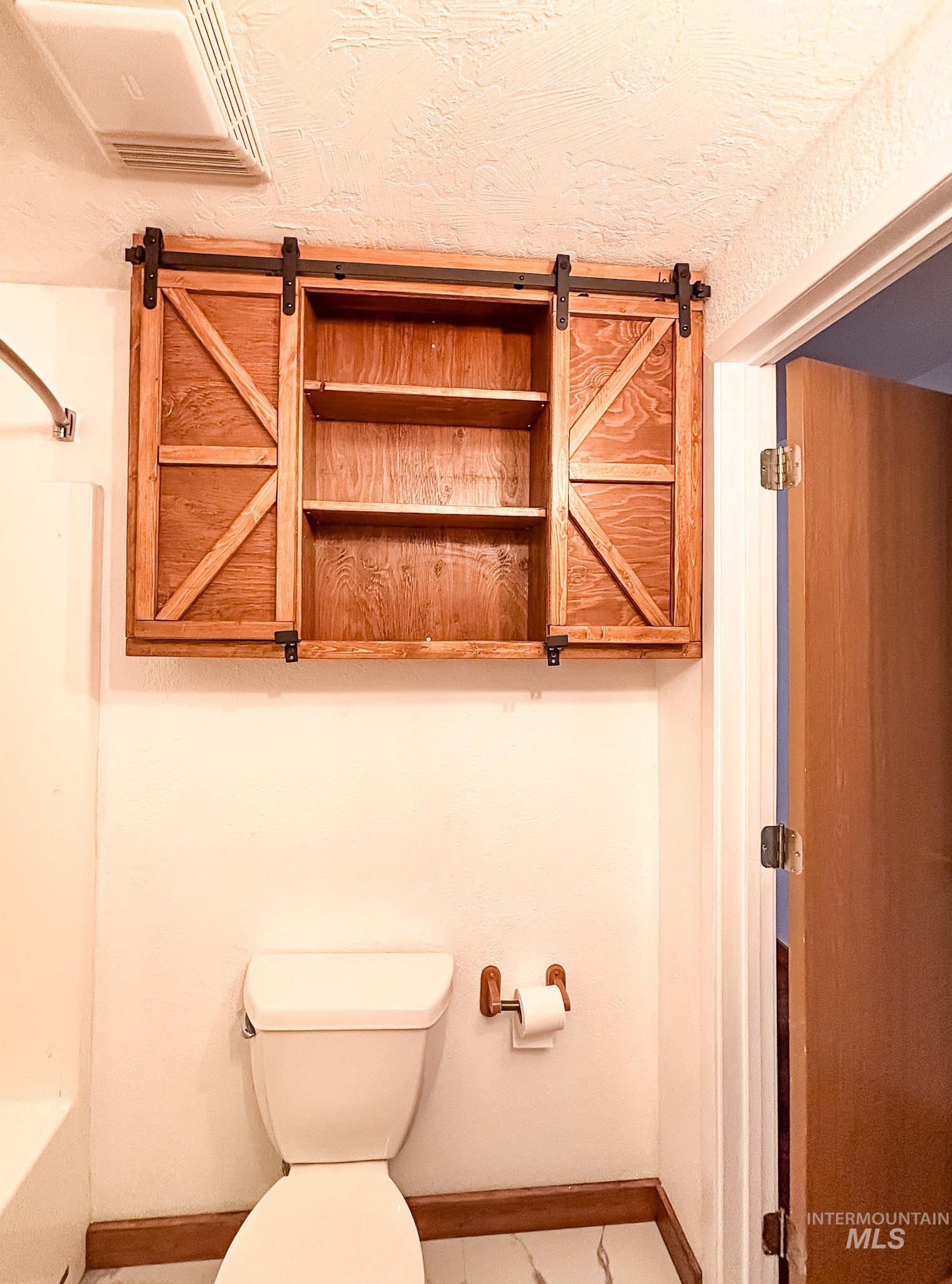 302 Rossiter Court, Pierce, Idaho 83546, 2 Bedrooms, 1 Bathroom, Residential For Sale, Price $270,000, 98983858