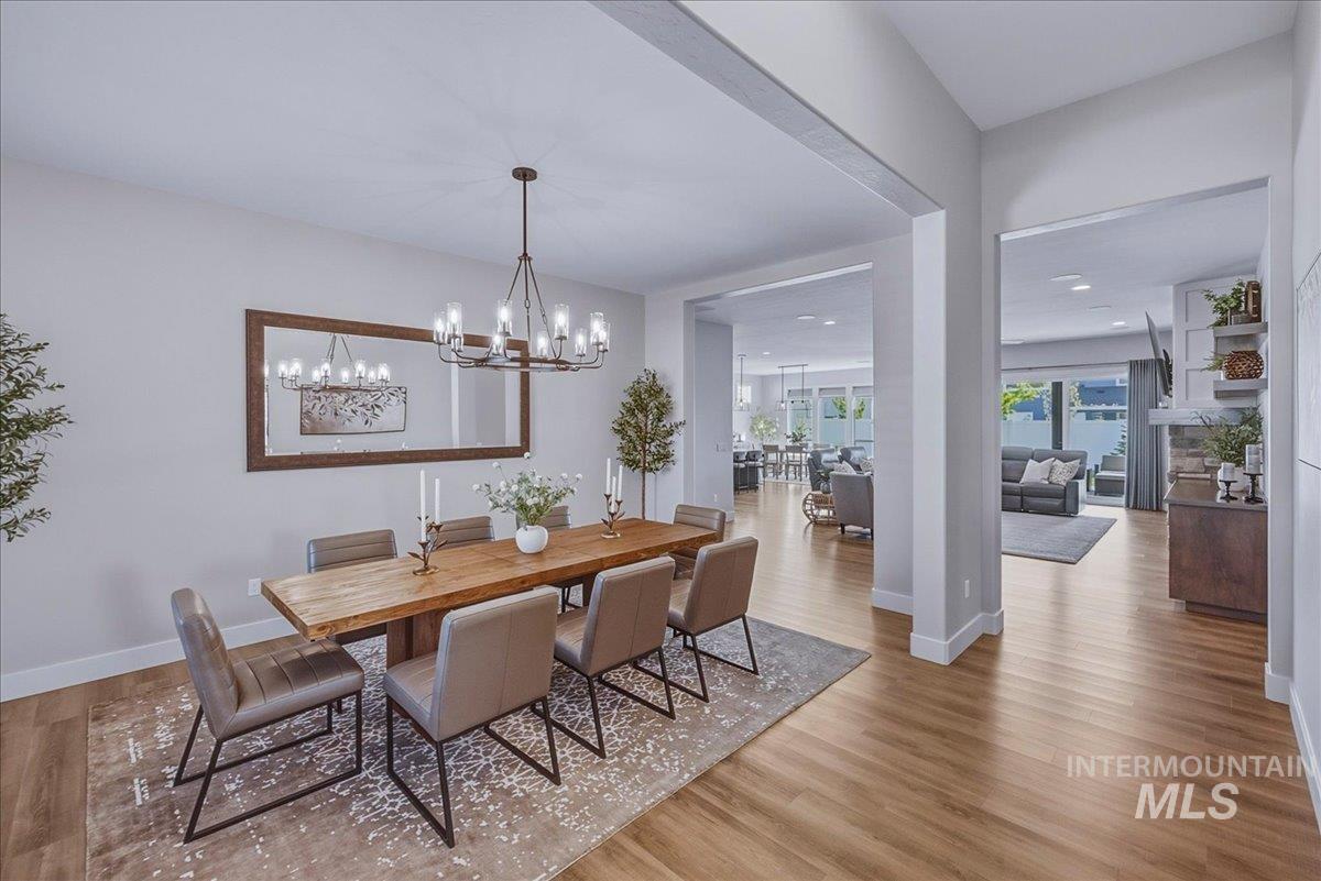 8033 W Sparks Lake Dr, Boise, Idaho 83714, 4 Bedrooms, 2.5 Bathrooms, Residential For Sale, Price $1,040,000,MLS 98983862