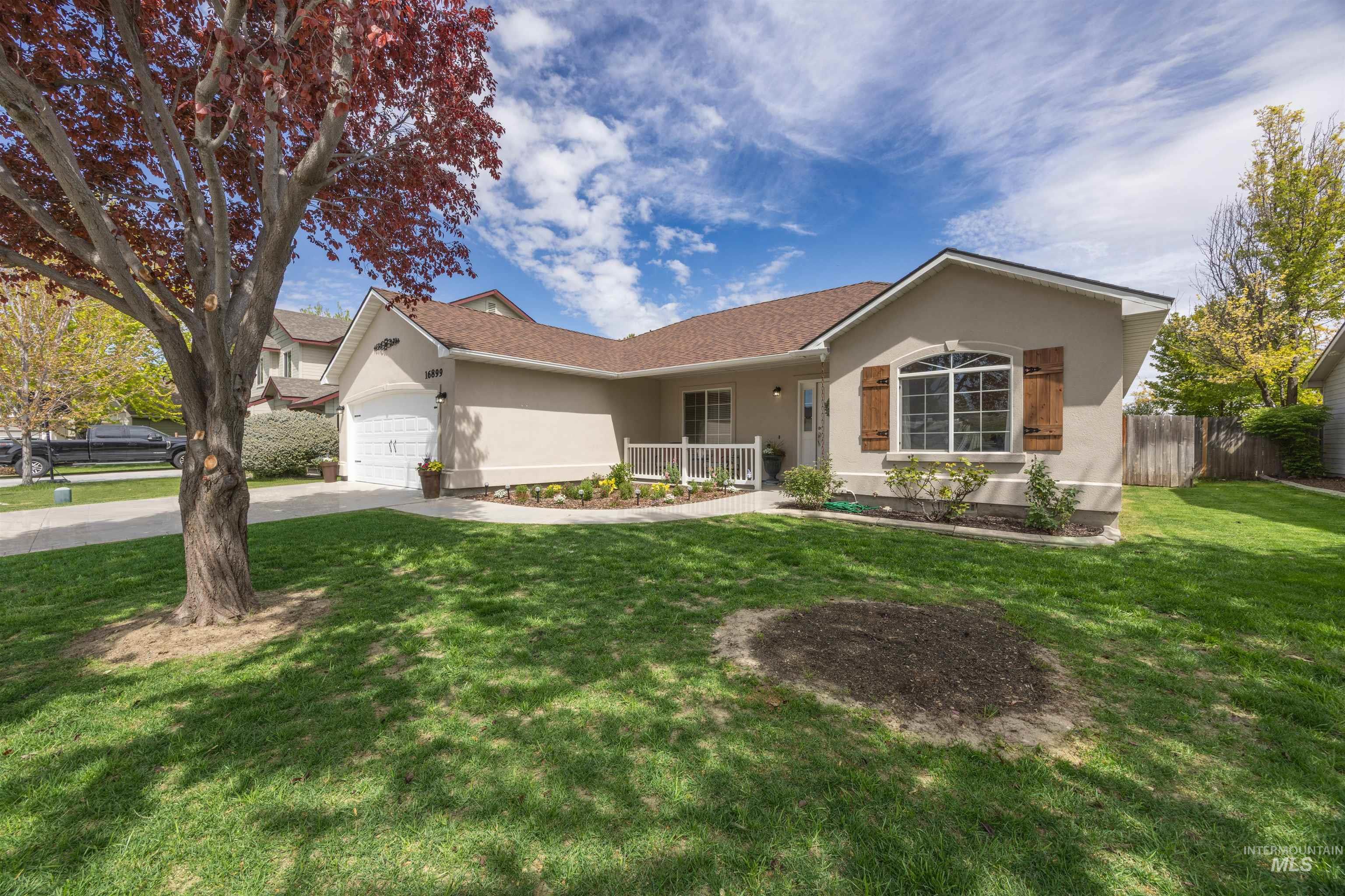 16899 N Darmady Loop, Nampa, Idaho 83586, 3 Bedrooms, 2 Bathrooms, Residential For Sale, Price $375,000, 98983863
