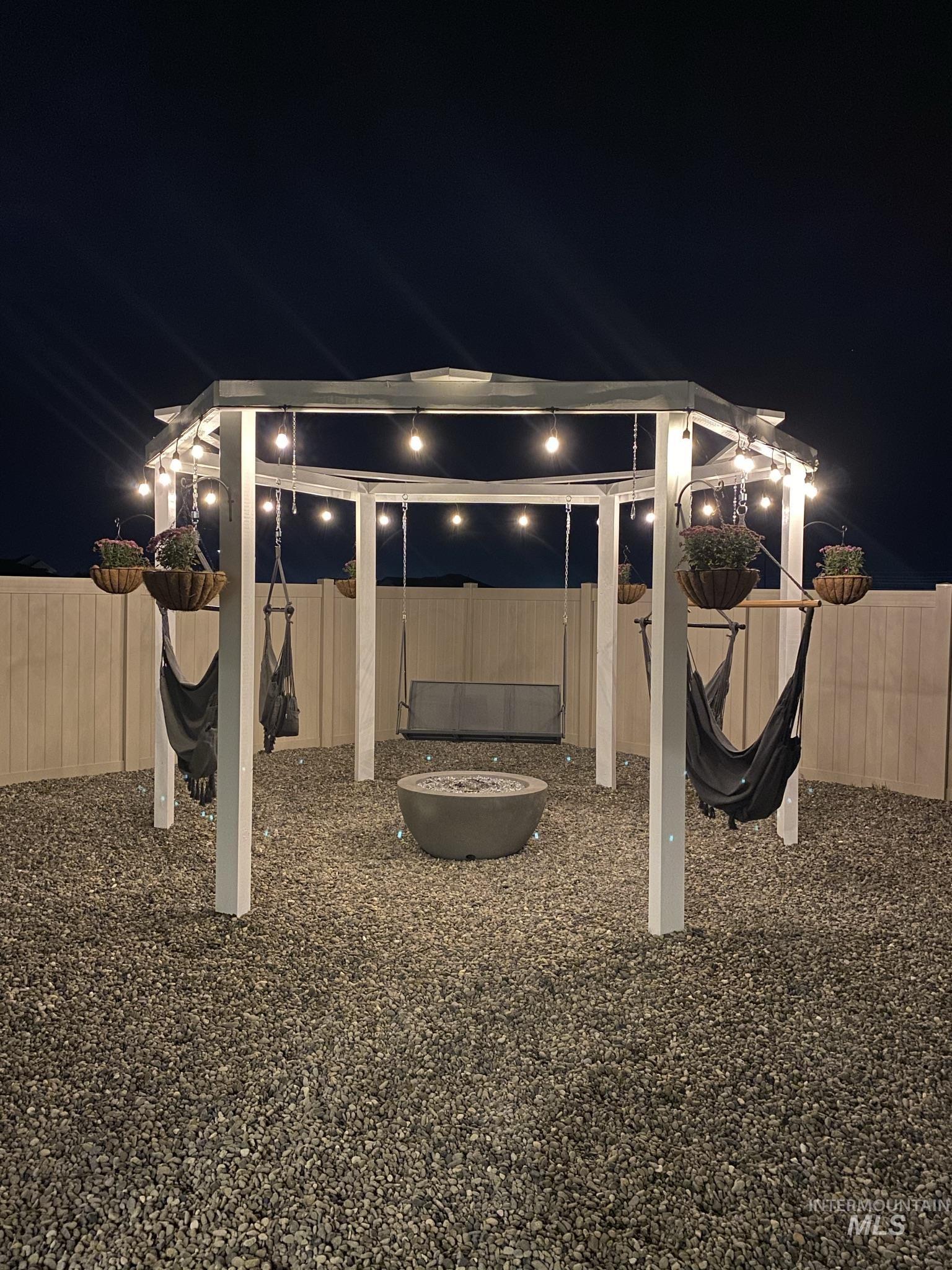 1980 Columbia Dr, Twin Falls, Idaho 83301, 4 Bedrooms, 2 Bathrooms, Residential For Sale, Price $545,900, 98983864