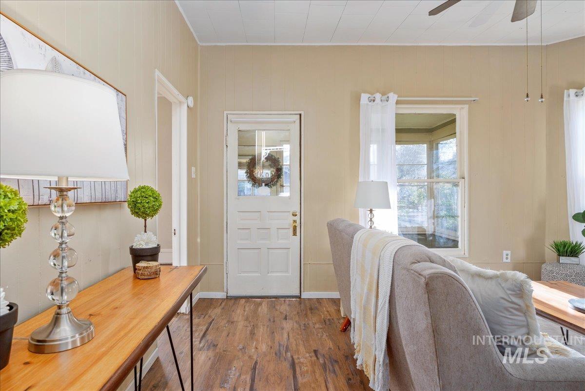 735 N 6th St, Payette, Idaho 83661, 2 Bedrooms, 1 Bathroom, Residential For Sale, Price $215,000, 98983865