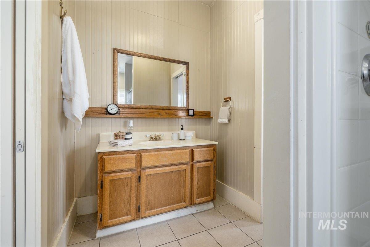 735 N 6th St, Payette, Idaho 83661, 2 Bedrooms, 1 Bathroom, Residential For Sale, Price $215,000, 98983865