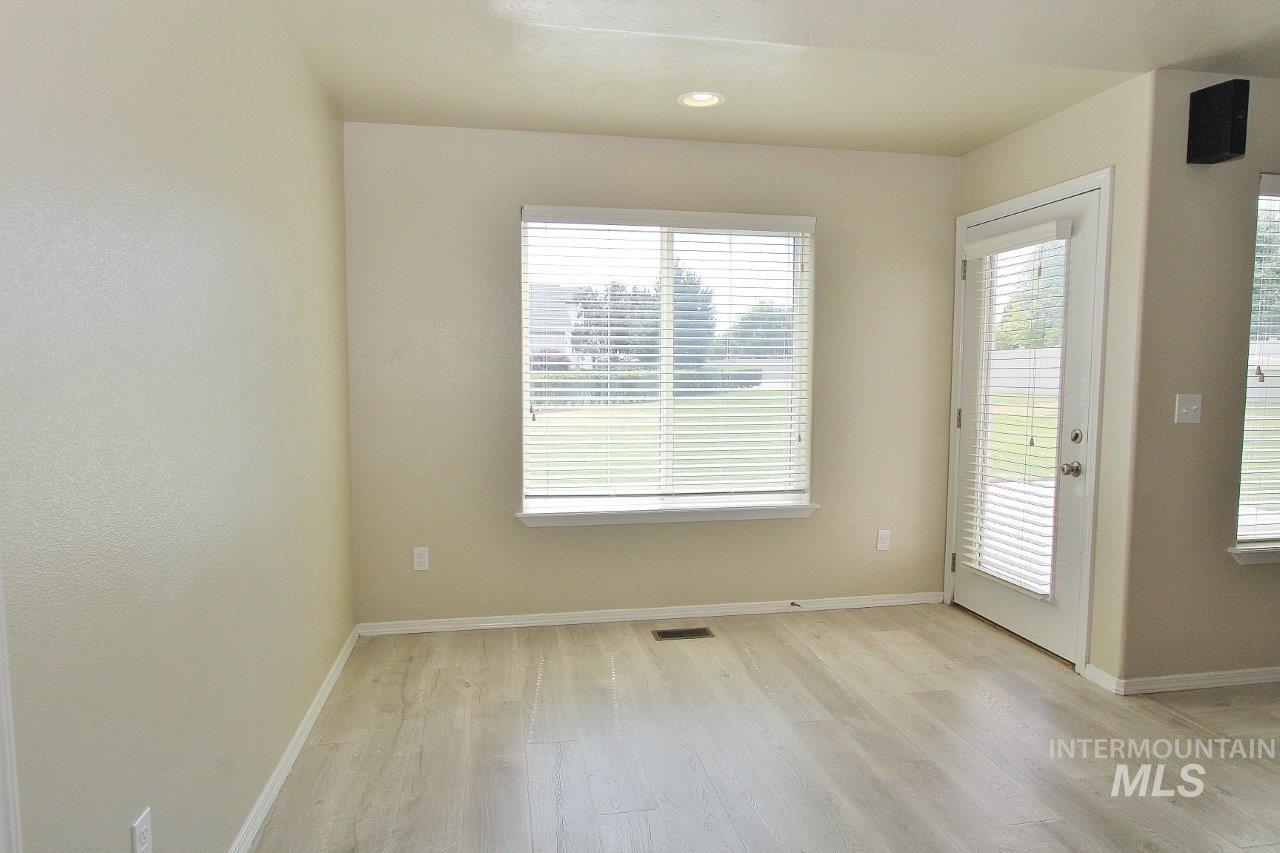 9138 S Red Delicious, Kuna, Idaho 83634, 4 Bedrooms, 3 Bathrooms, Residential For Sale, Price $509,000, 98983868