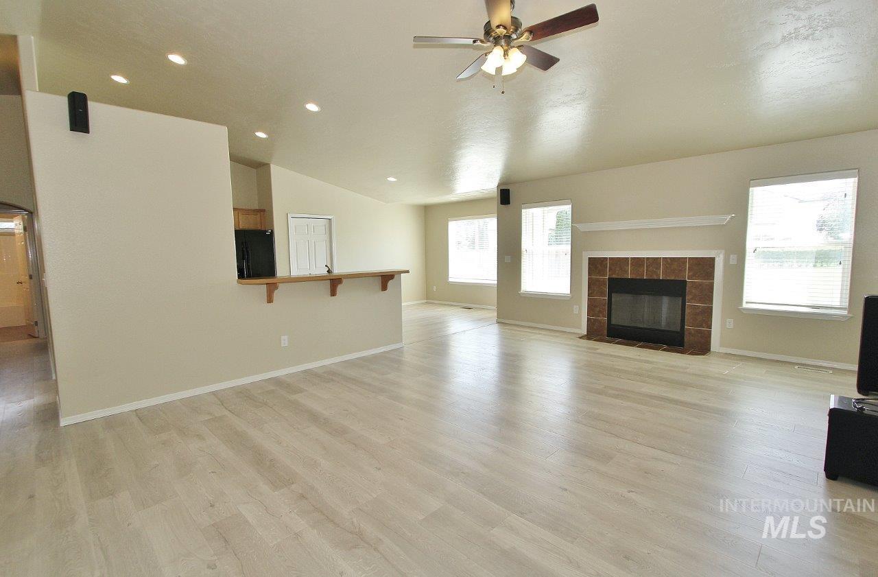 9138 S Red Delicious, Kuna, Idaho 83634, 4 Bedrooms, 3 Bathrooms, Residential For Sale, Price $509,000, 98983868