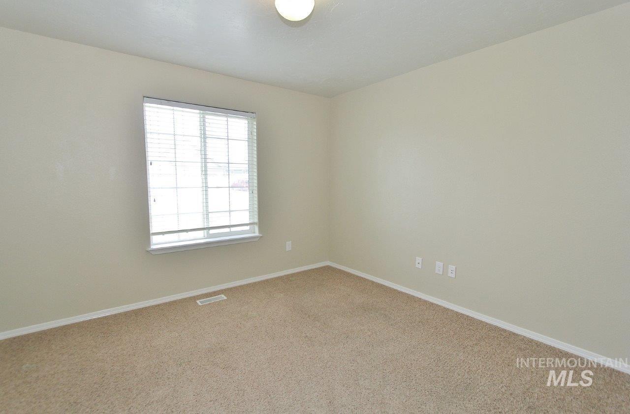 9138 S Red Delicious, Kuna, Idaho 83634, 4 Bedrooms, 3 Bathrooms, Residential For Sale, Price $509,000, 98983868