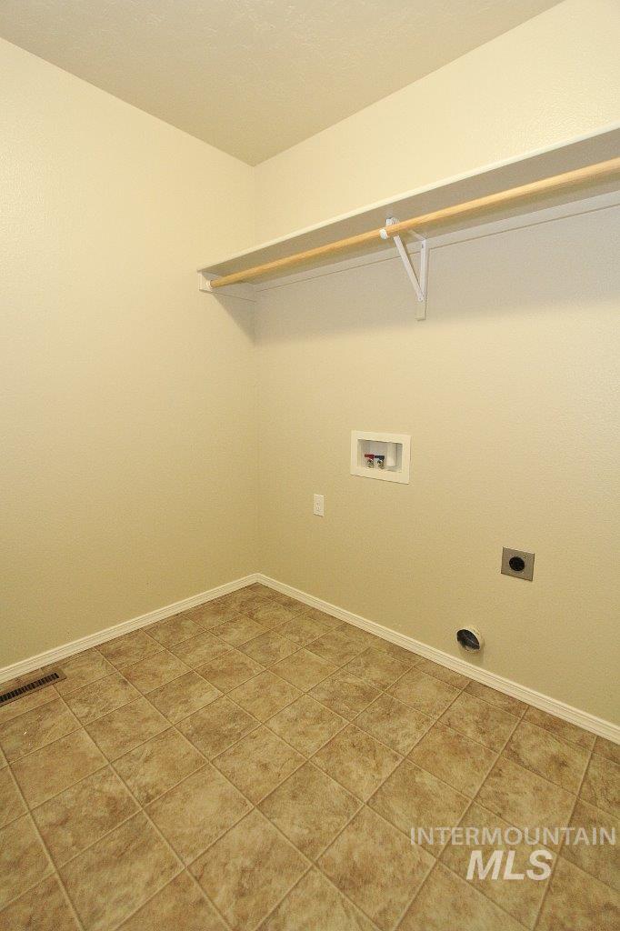 9138 S Red Delicious, Kuna, Idaho 83634, 4 Bedrooms, 3 Bathrooms, Residential For Sale, Price $509,000, 98983868