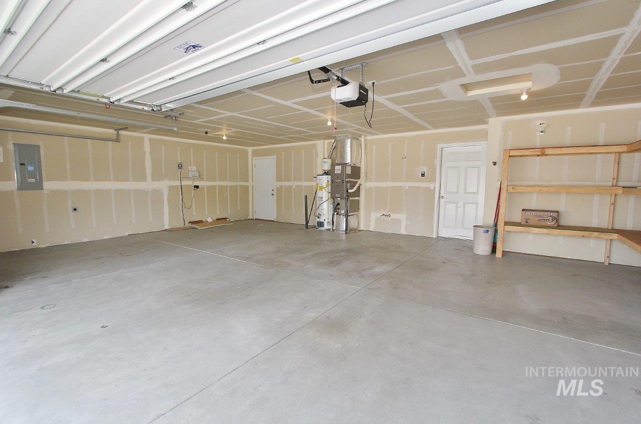 9138 S Red Delicious, Kuna, Idaho 83634, 4 Bedrooms, 3 Bathrooms, Residential For Sale, Price $509,000, 98983868