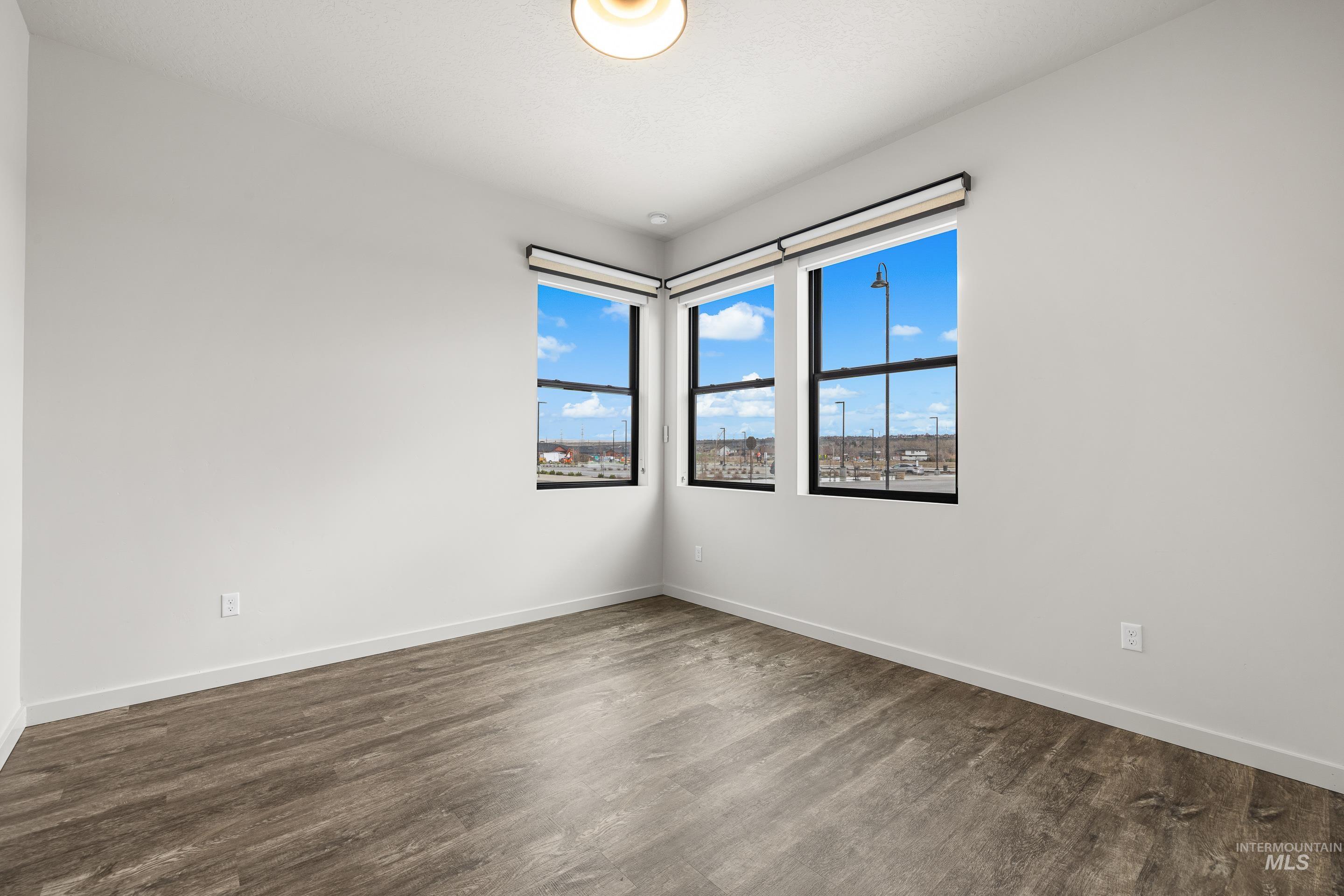 4250 E Haystack St, Boise, Idaho 83716, 3 Bedrooms, 2 Bathrooms, Residential For Sale, Price $529,900, 98983869